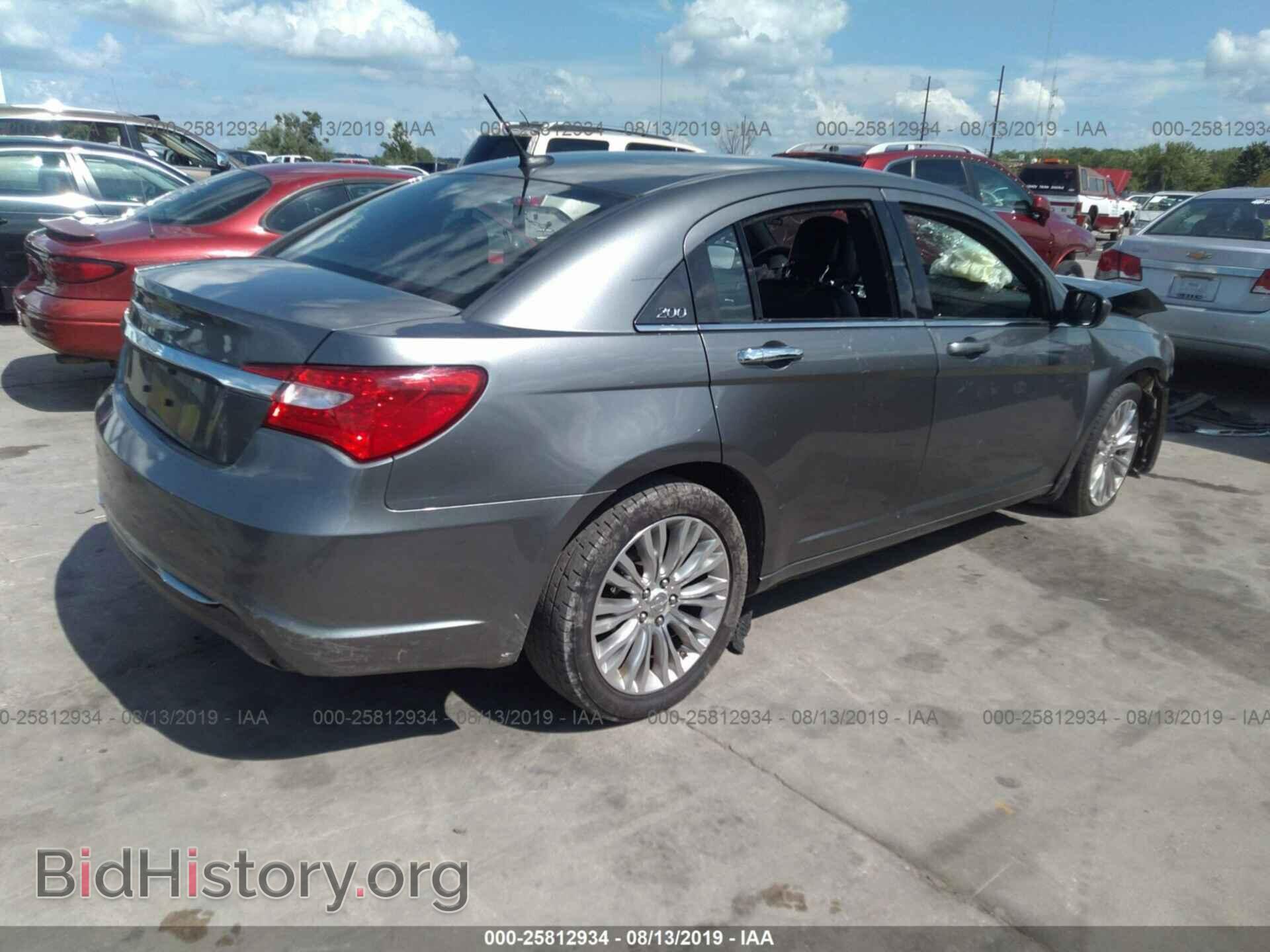 2012 CHRYSLER 200 - VIN: 1C3CCBCB6CN258032 - Фото 4