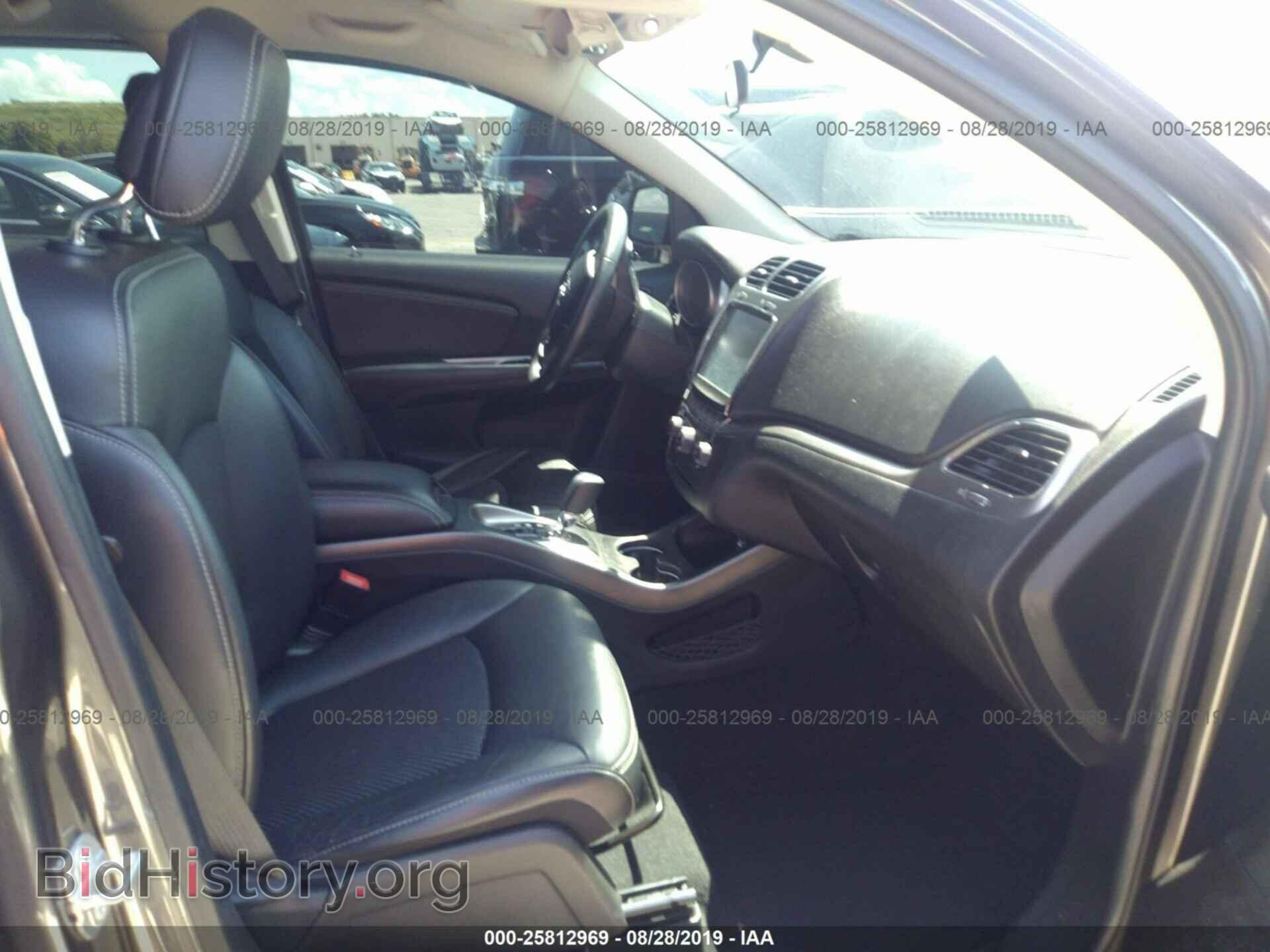2018 DODGE JOURNEY - VIN: 3C4PDCGG8JT490196 - Фото 5