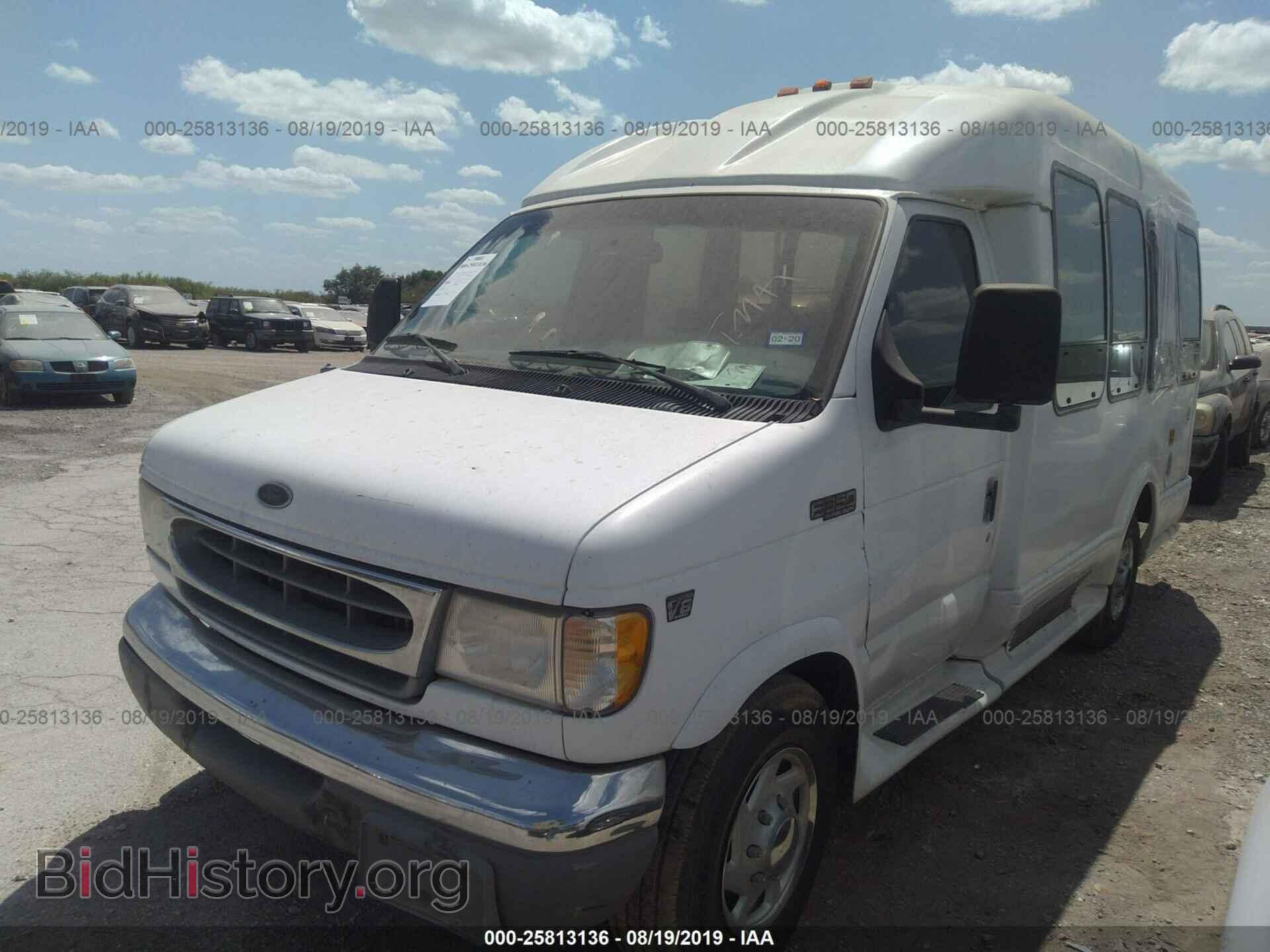 2000 FORD ECONOLINE - VIN: 1FDSE35F5YHB43141 - Фото 2