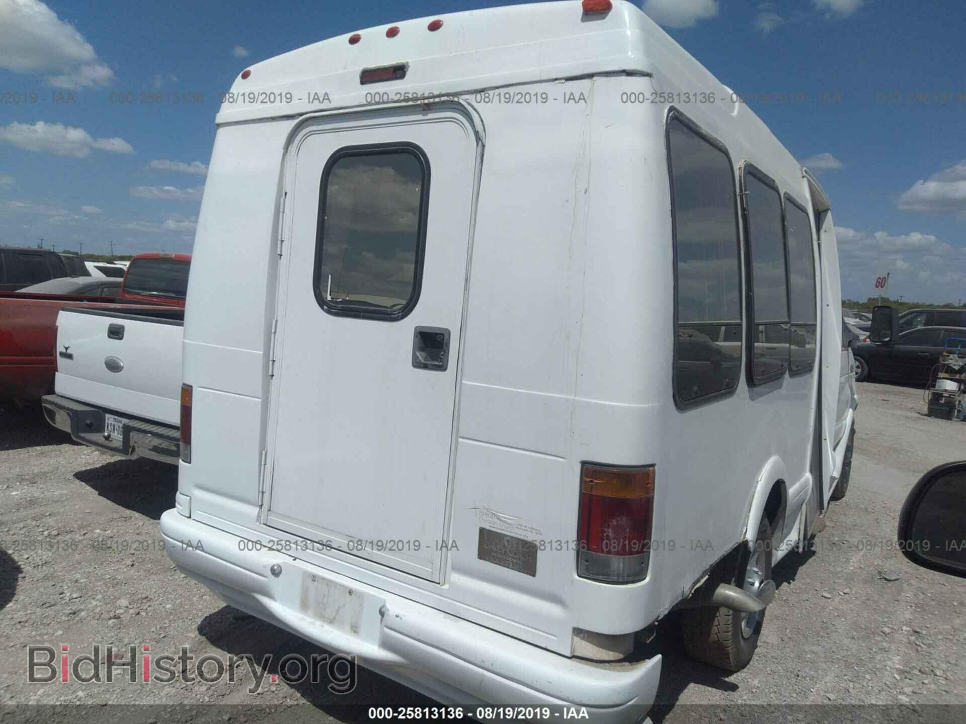 2000 FORD ECONOLINE - VIN: 1FDSE35F5YHB43141 - Фото 4