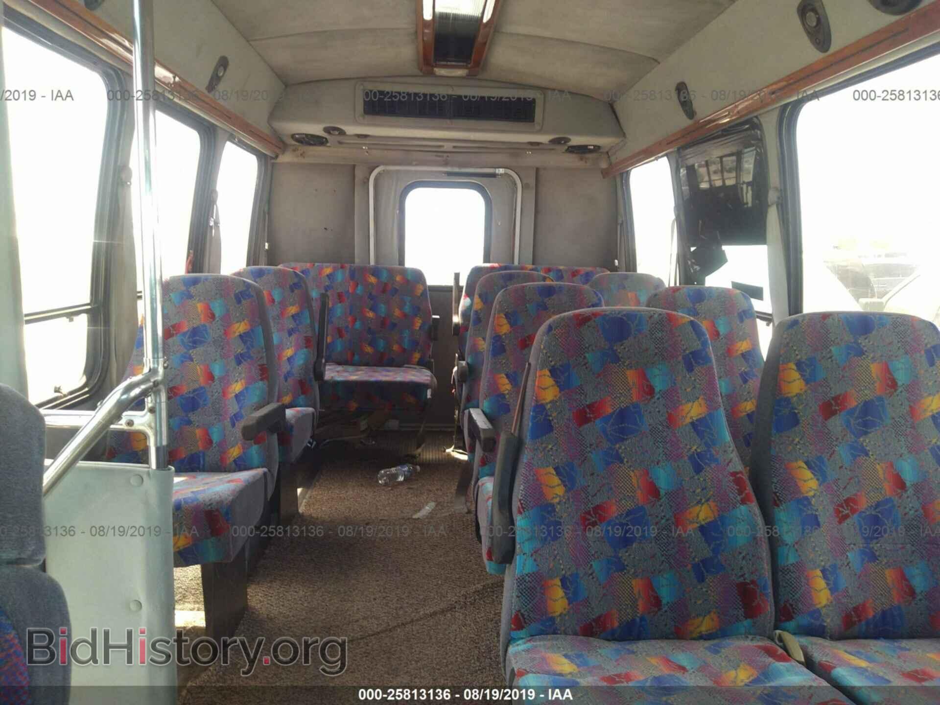 2000 FORD ECONOLINE - VIN: 1FDSE35F5YHB43141 - Фото 7
