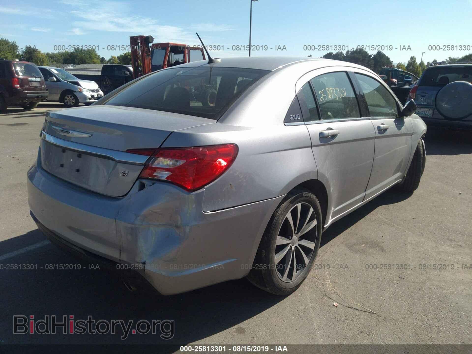 2014 CHRYSLER 200 - VIN: 1C3CCBCGXEN121240 - Фото 4