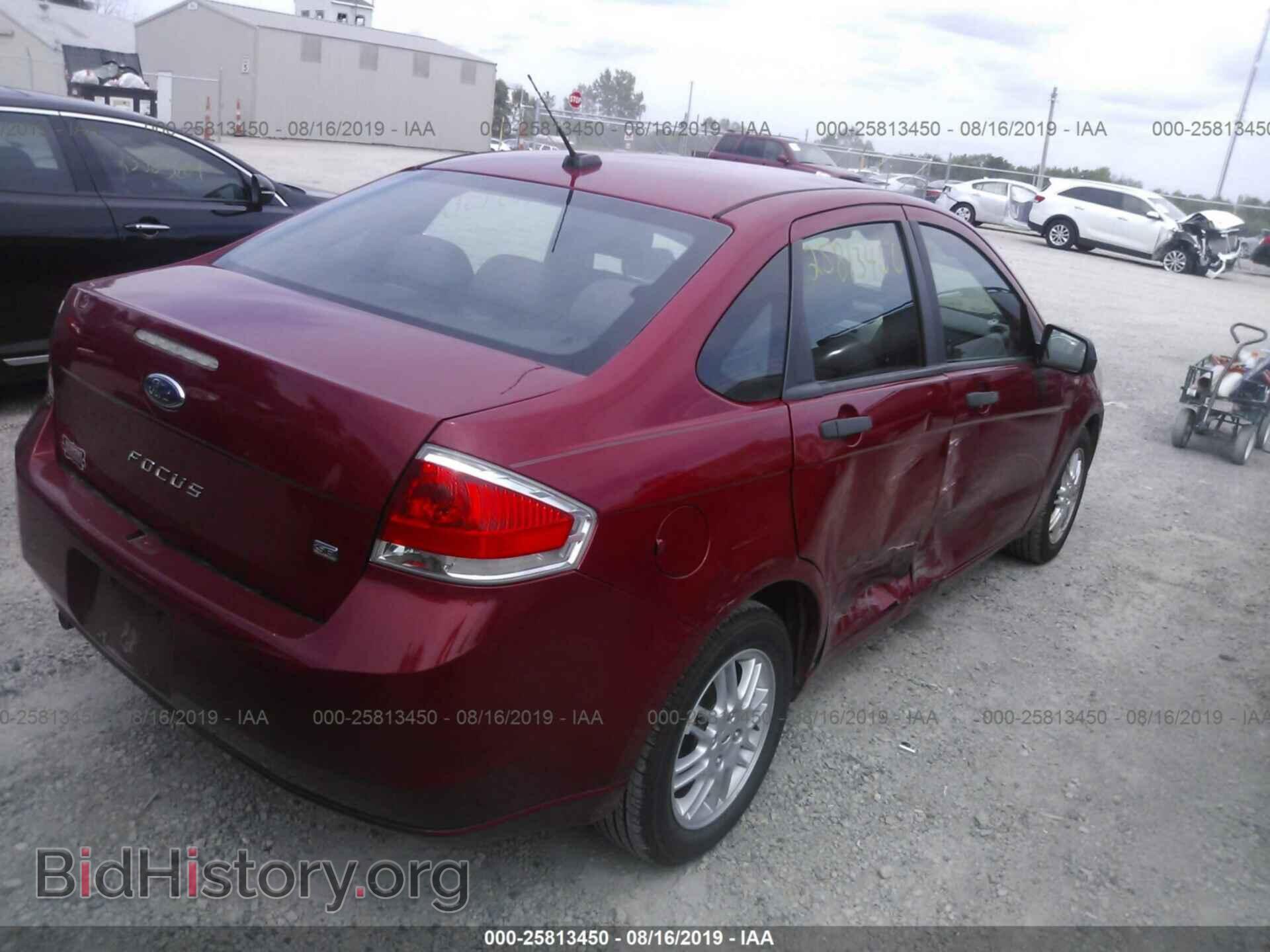 2011 FORD FOCUS - VIN: 1FAHP3FN3BW101963 - Фото 4
