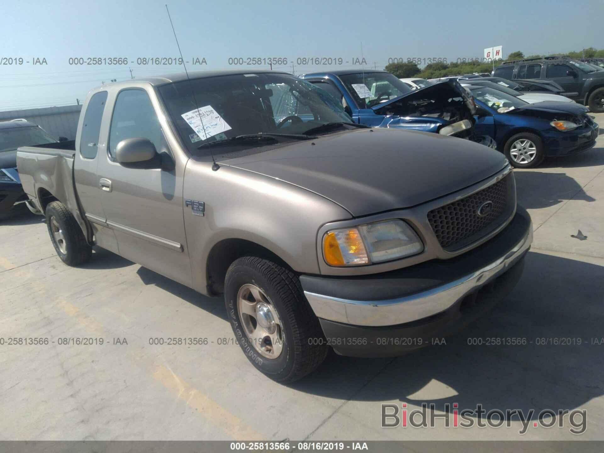 Photo 1FTRX17W32NB31206 - FORD F150 2002