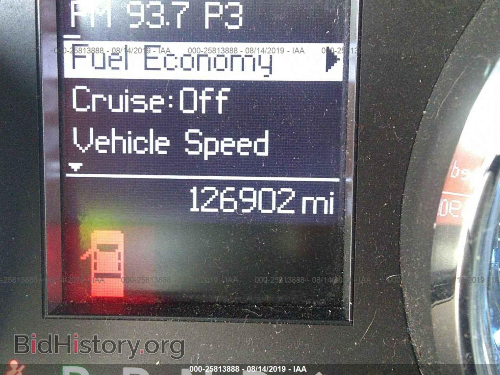 2011 CHRYSLER 300 - VIN: 2C3CA5CG9BH546136 - Фото 7