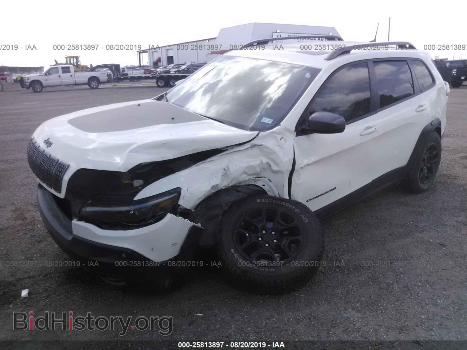 2019 JEEP CHEROKEE - VIN: 1C4PJMBX0KD101032 - Photo 2
