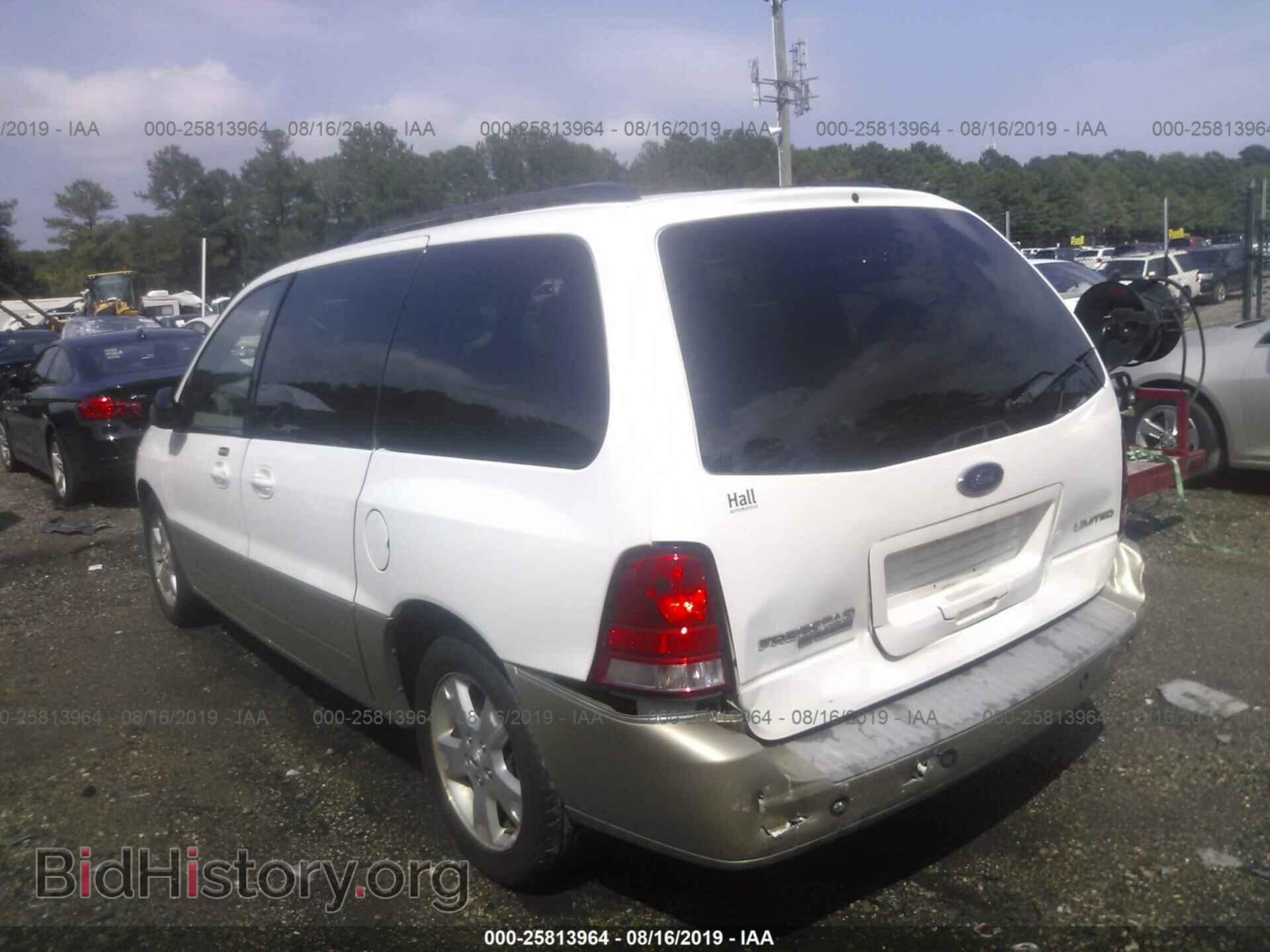 2004 FORD FREESTAR - VIN: 2FMDA58254BA91526 - Фото 3