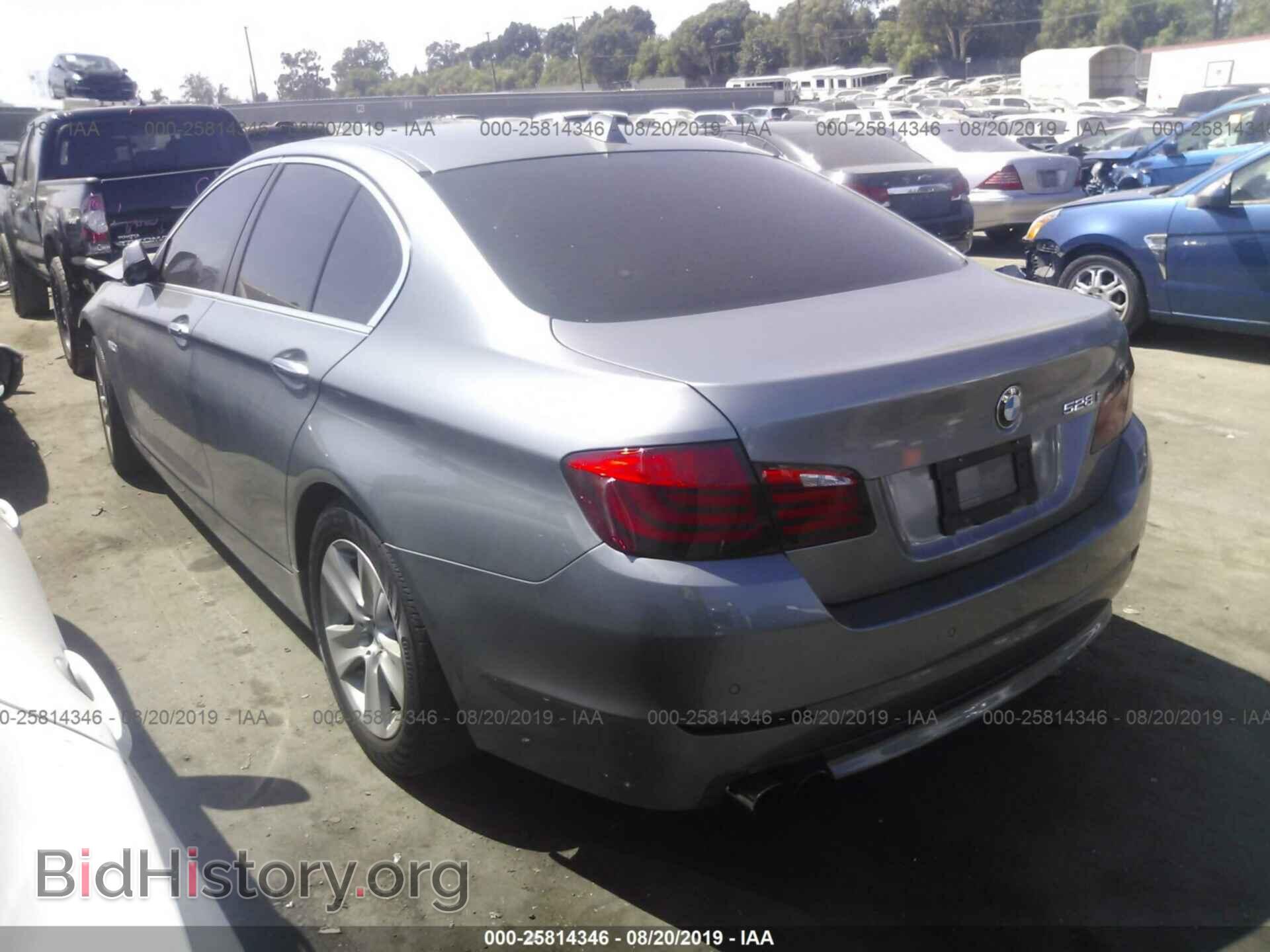 2012 BMW 528 - VIN: WBAXG5C59CDW93997 - Фото 3