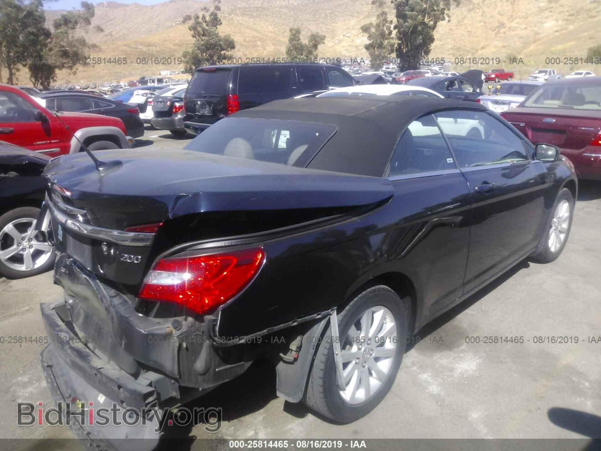 2011 CHRYSLER 200 - VIN: 1C3BC2EB6BN530232 - Фото 4