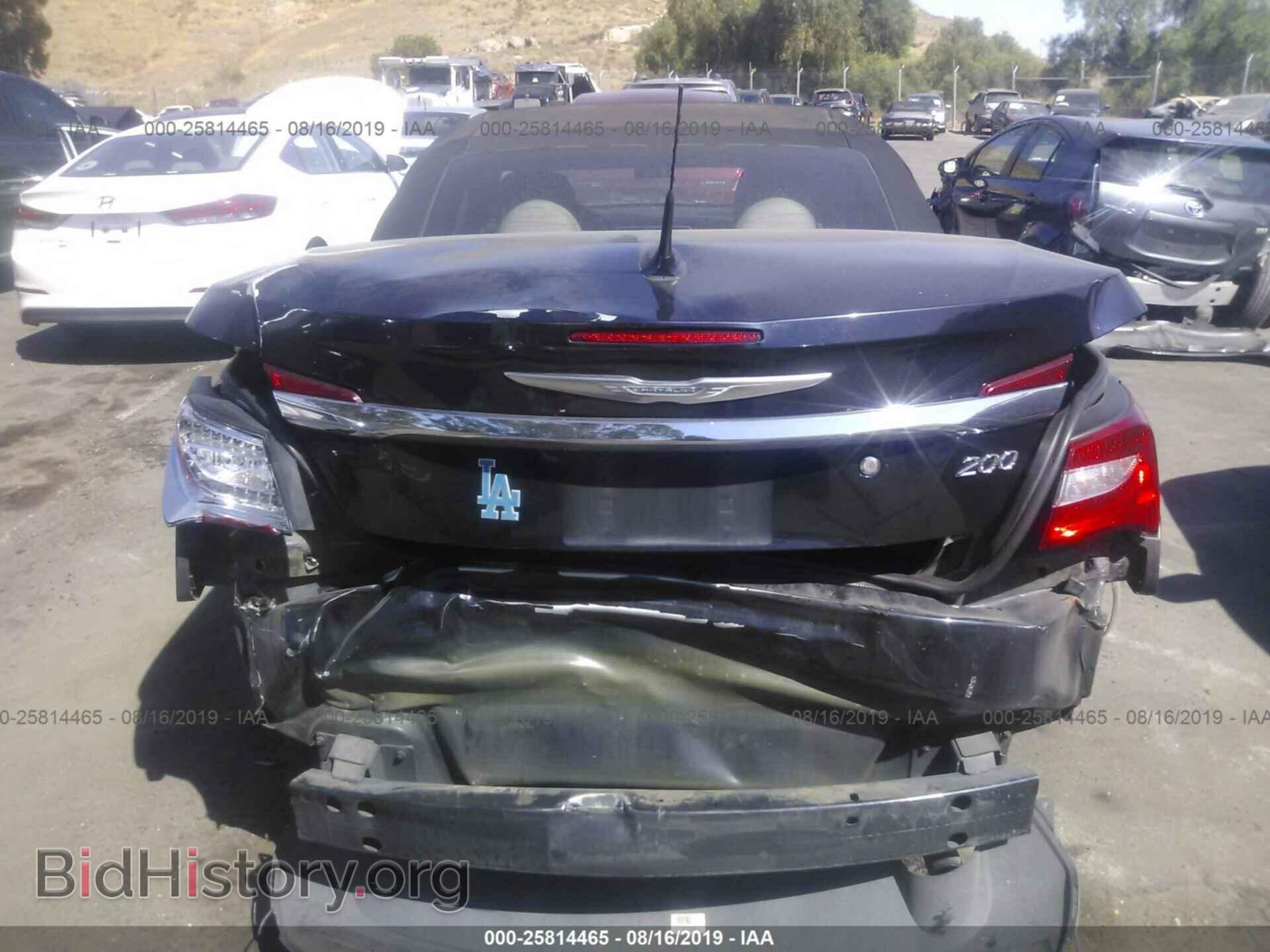 2011 CHRYSLER 200 - VIN: 1C3BC2EB6BN530232 - Фото 6