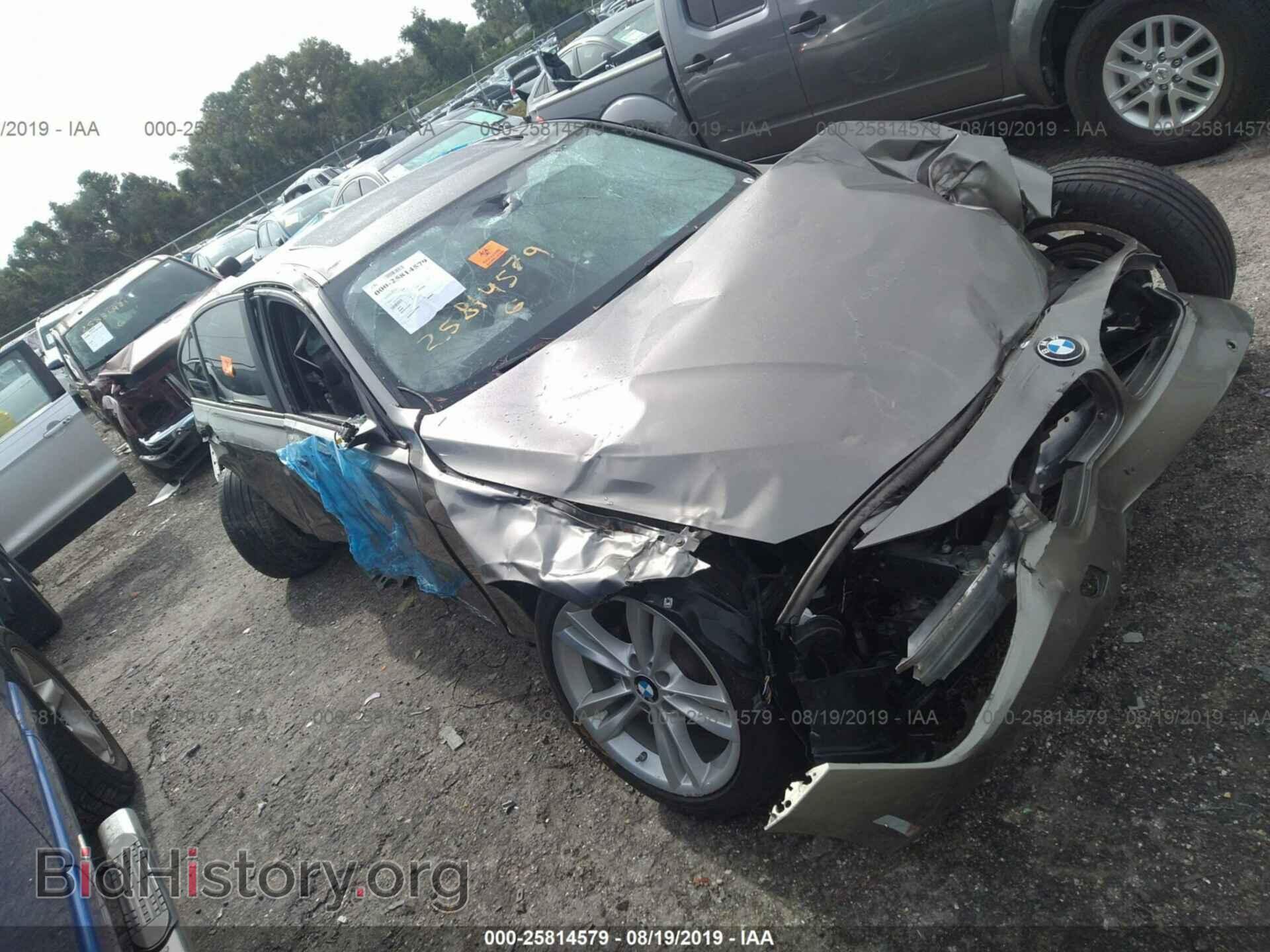 Photo WBA8E1G57GNT99396 - BMW 320 2016