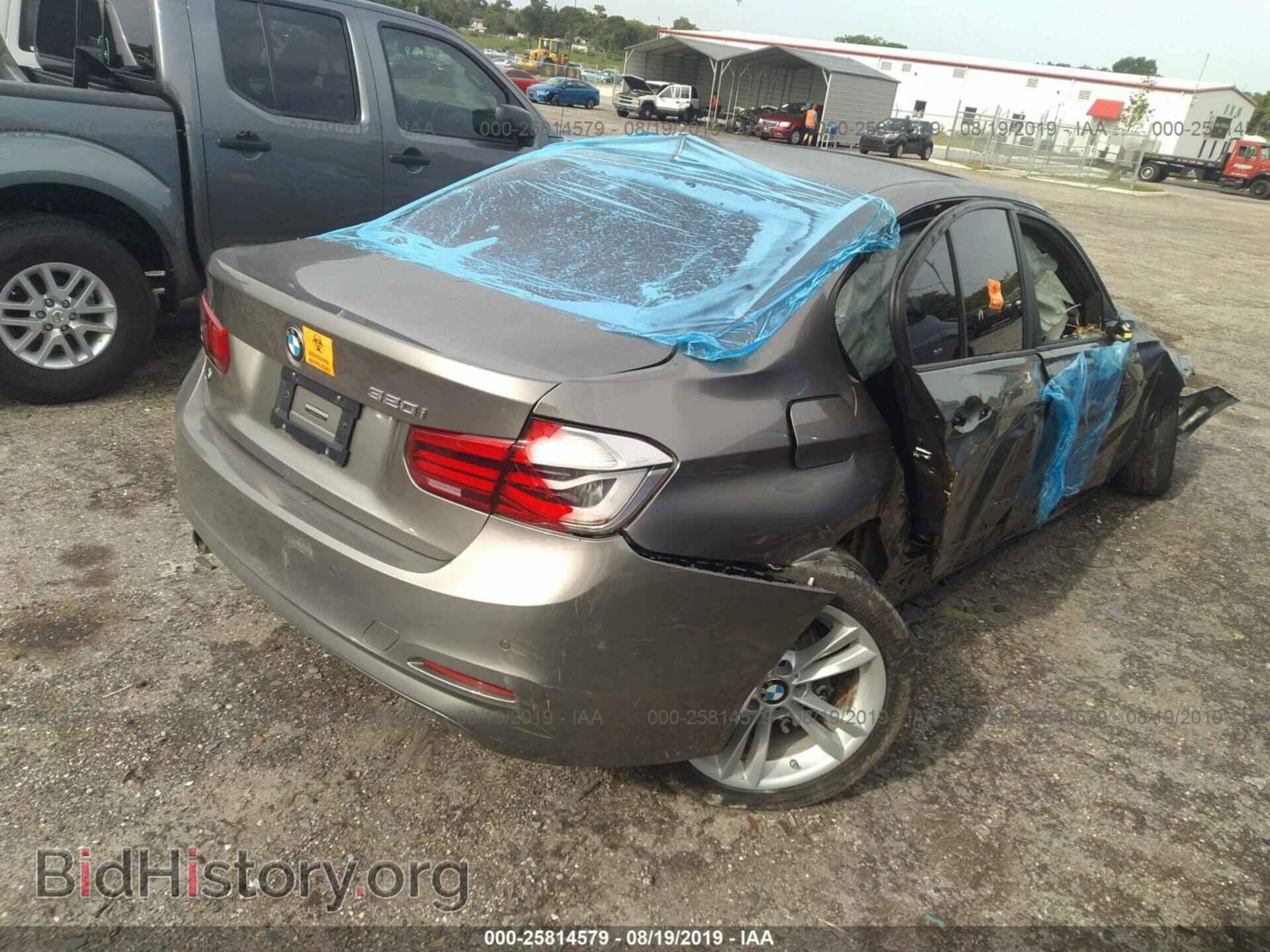 2016 BMW 320 - VIN: WBA8E1G57GNT99396 - Photo 4