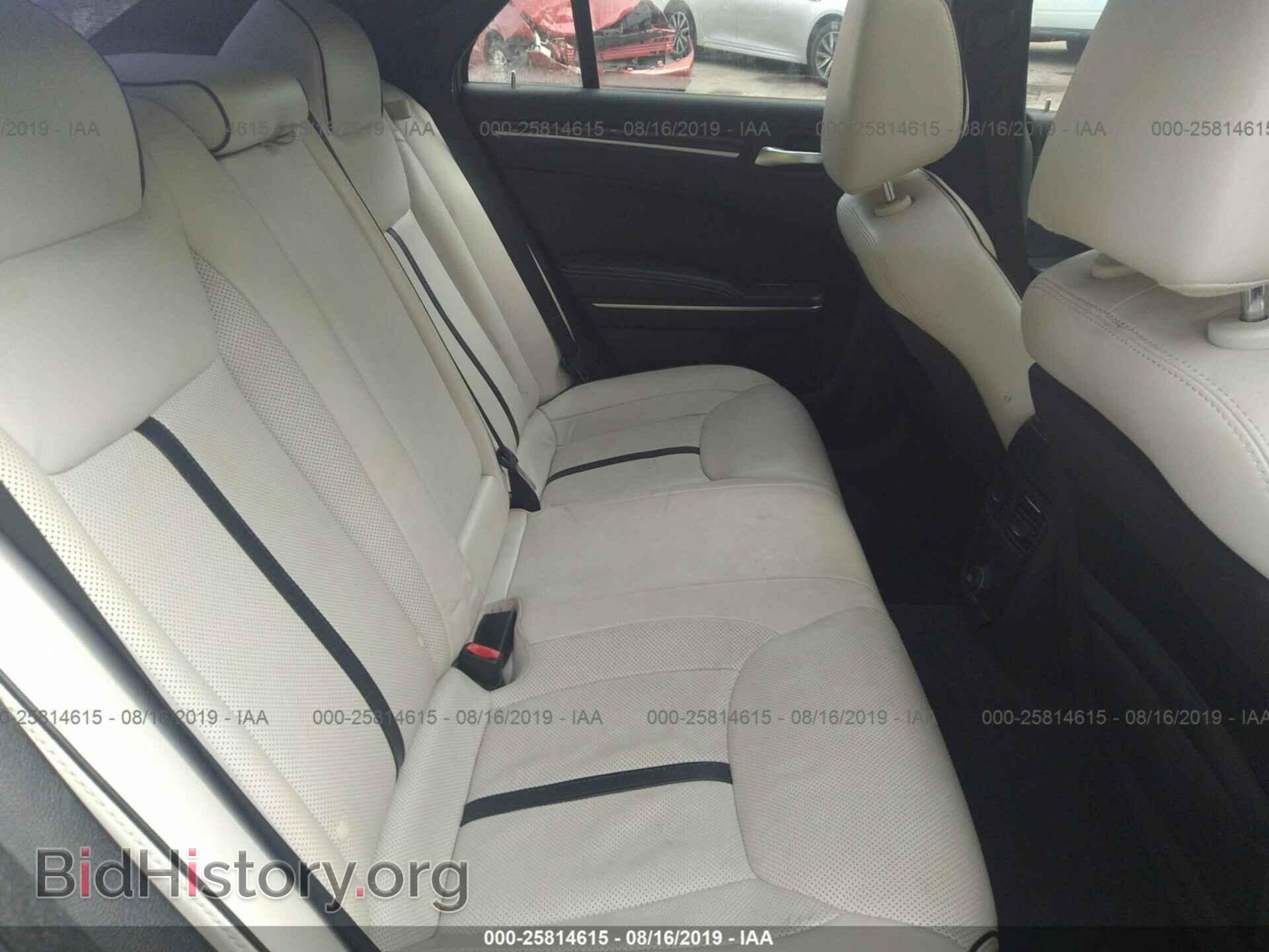 2013 CHRYSLER 300 - VIN: 2C3CCAAG1DH697710 - Фото 8
