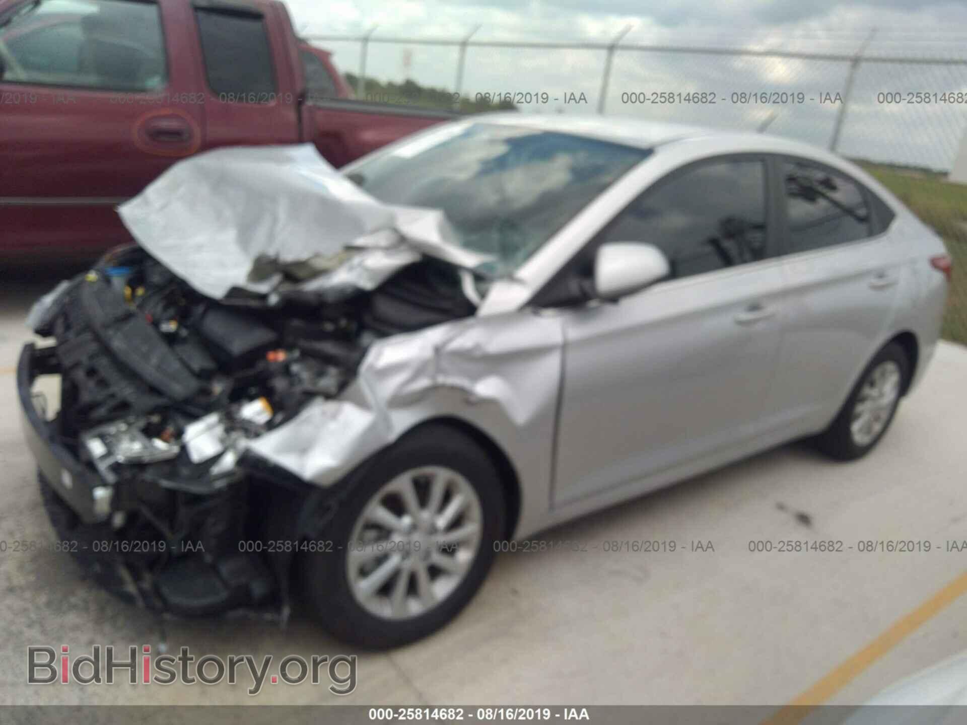 2019 HYUNDAI ACCENT - VIN: 3KPC24A35KE055707 - Фото 2