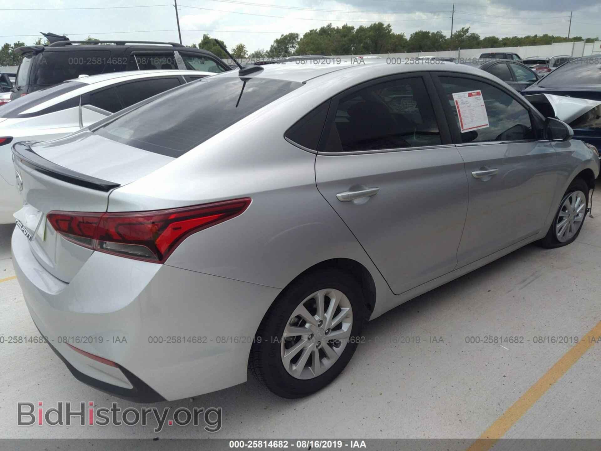 2019 HYUNDAI ACCENT - VIN: 3KPC24A35KE055707 - Фото 4