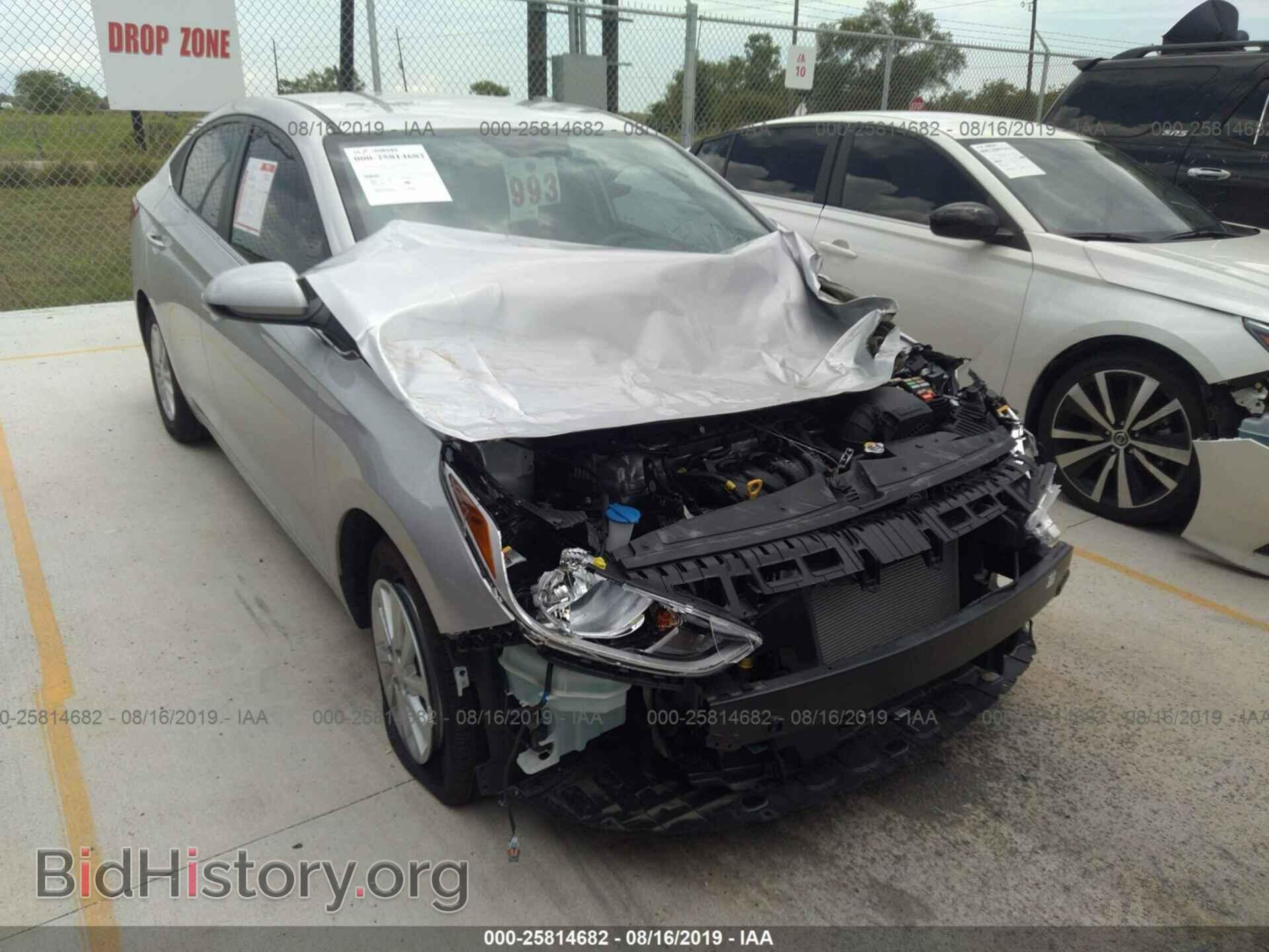 2019 HYUNDAI ACCENT - VIN: 3KPC24A35KE055707 - Фото 6