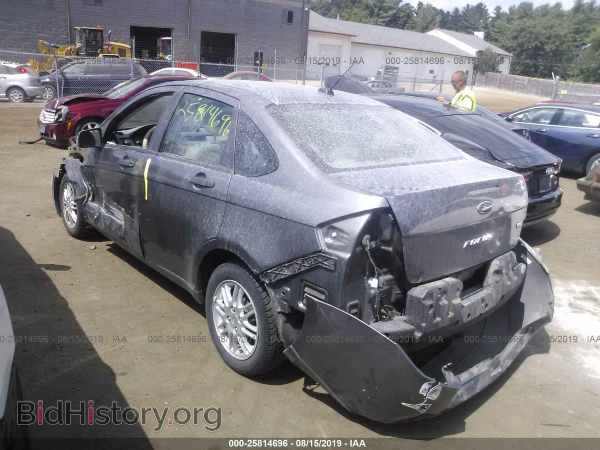 2011 FORD FOCUS - VIN: 1FAHP3FN8BW100226 - Фото 3