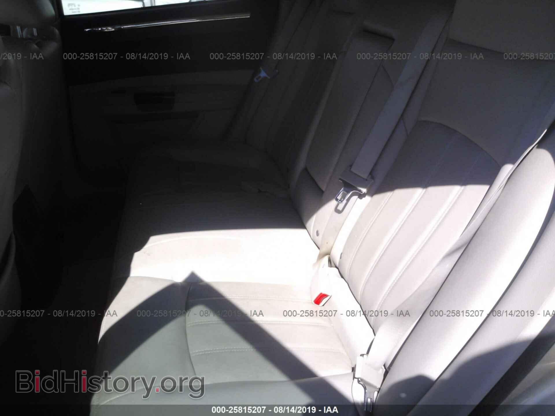 2006 CHRYSLER 300C - VIN: 2C3LA63H96H514727 - Фото 8