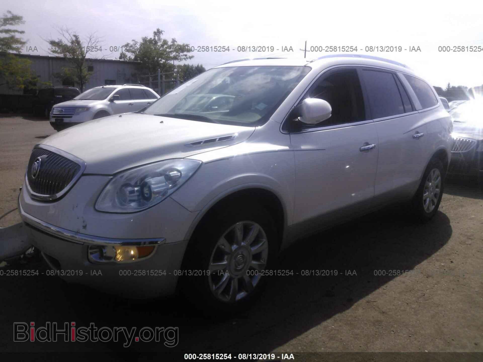 2012 BUICK ENCLAVE - VIN: 5GAKRCED3CJ347446 - Photo 2