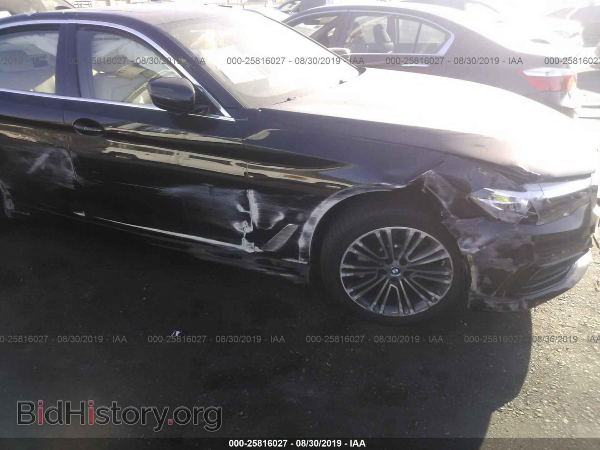 2019 BMW 530E - VIN: WBAJA9C59KB253822 - Фото 6