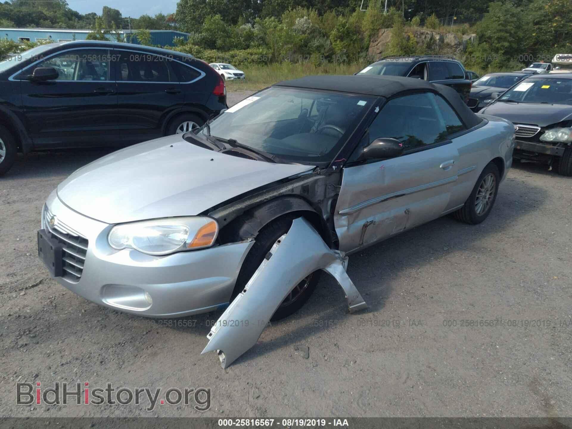2004 CHRYSLER SEBRING - VIN: 1C3EL55R04N235240 - Фото 2