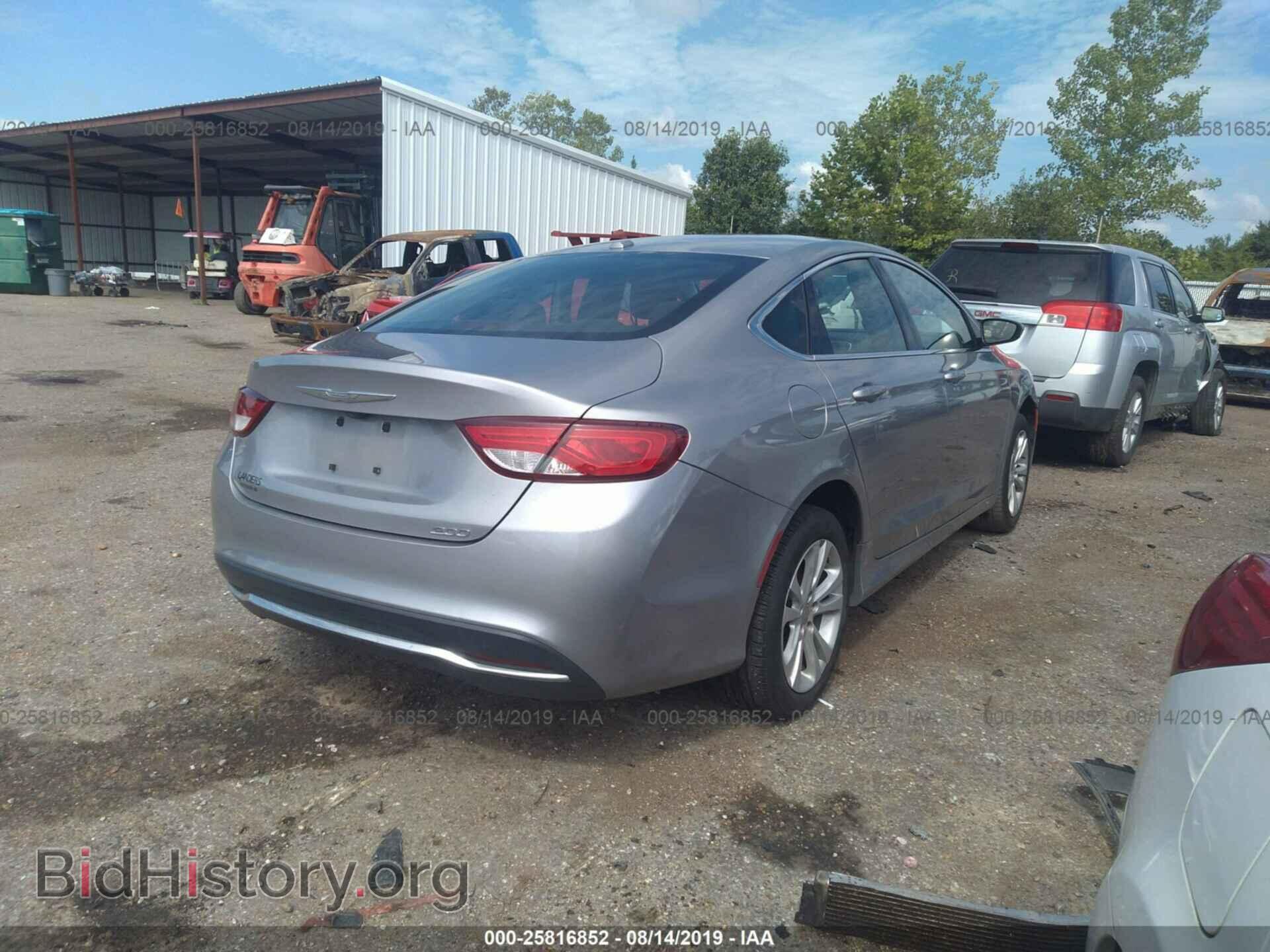 2015 CHRYSLER 200 - VIN: 1C3CCCAB3FN552453 - Photo 4