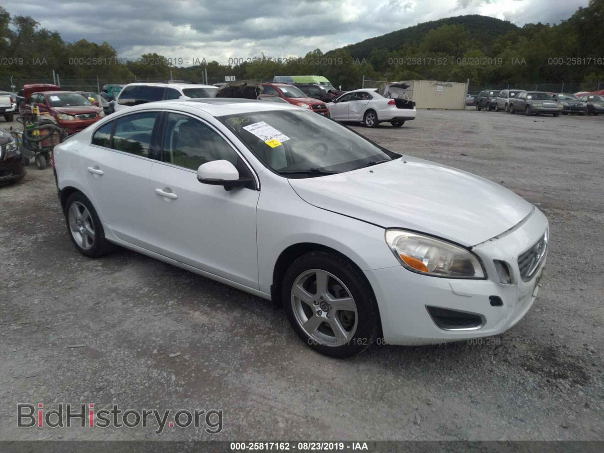 Photo YV1622FS9C2119127 - VOLVO S60 2012