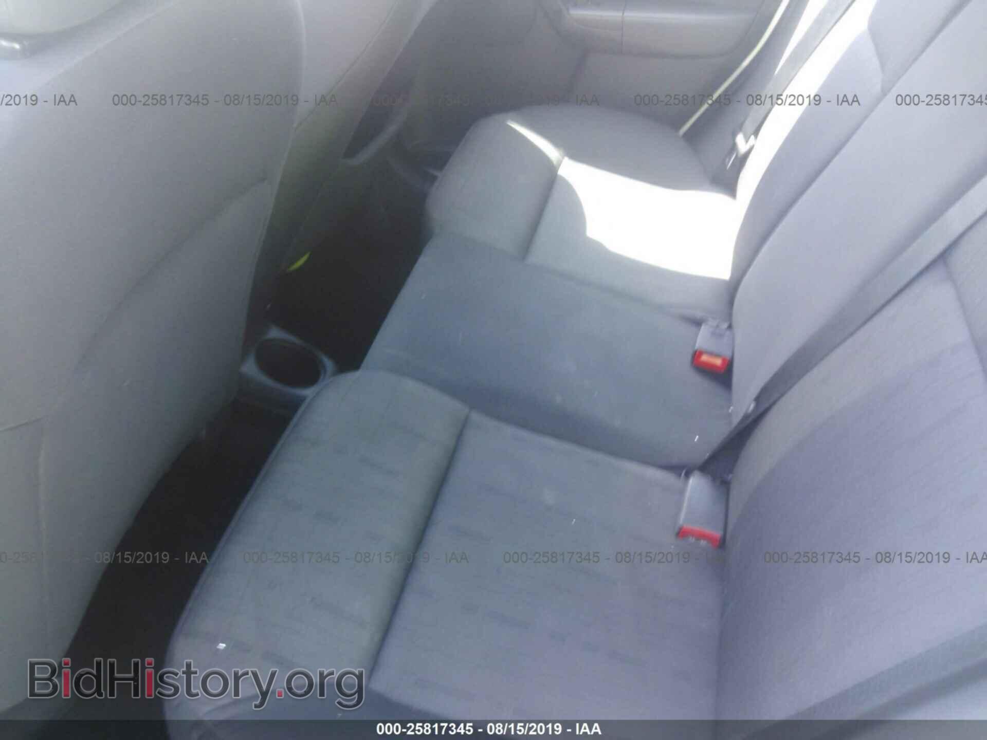 2011 FORD FOCUS - VIN: 1FAHP3FN0BW135648 - Фото 8
