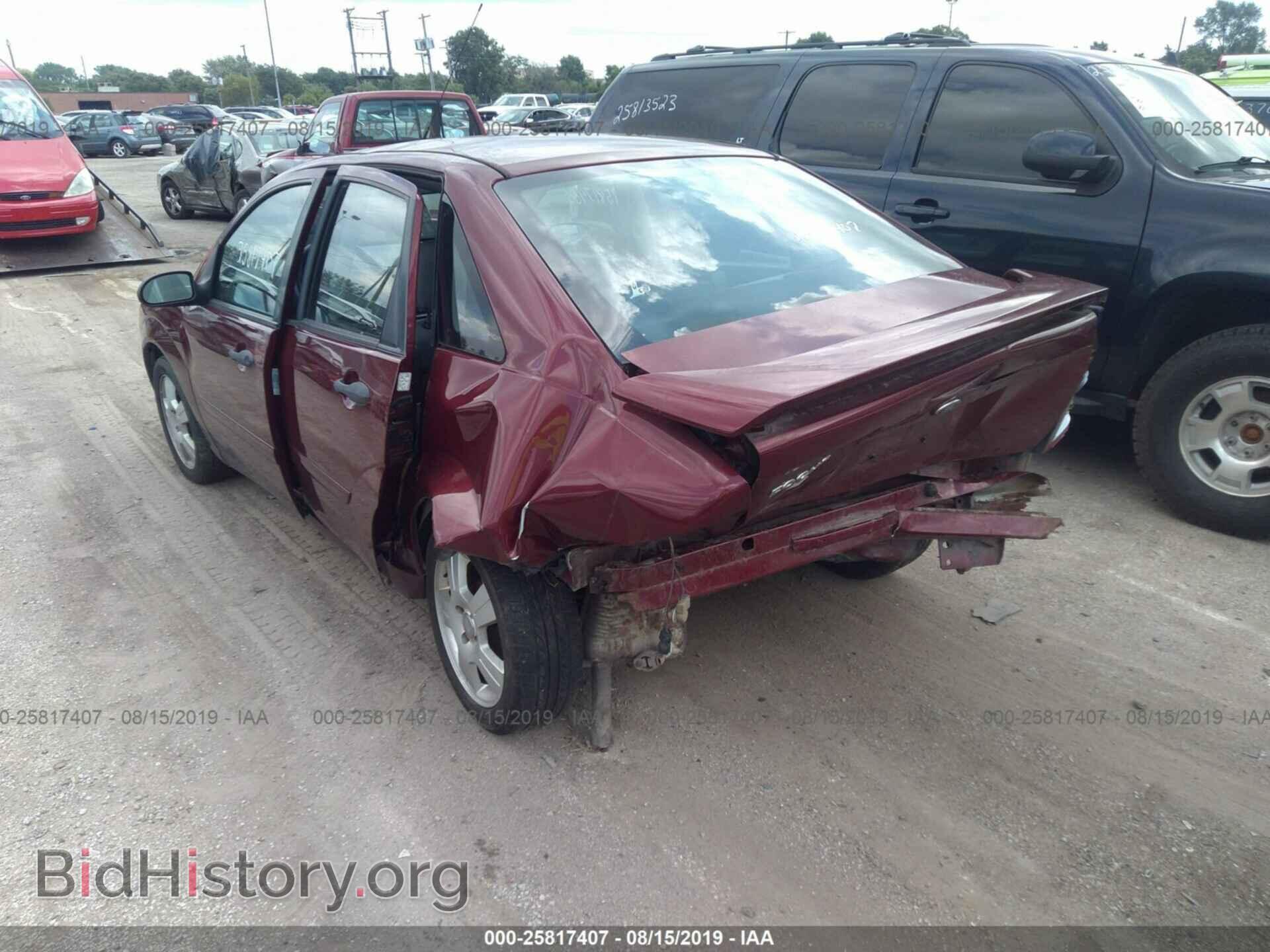 2007 FORD FOCUS - VIN: 1FAHP34N07W145736 - Фото 3