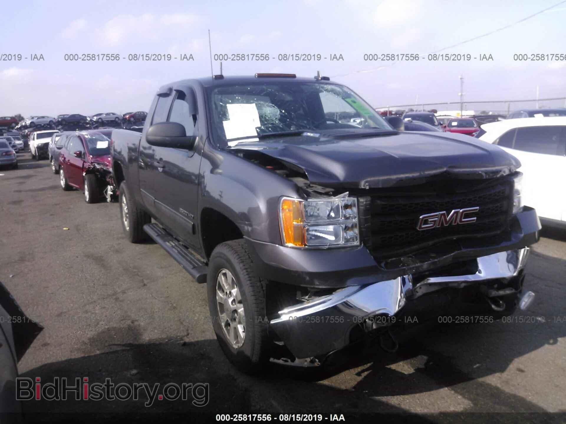 Photo 1GT220EG5BZ138091 - GMC SIERRA 2011