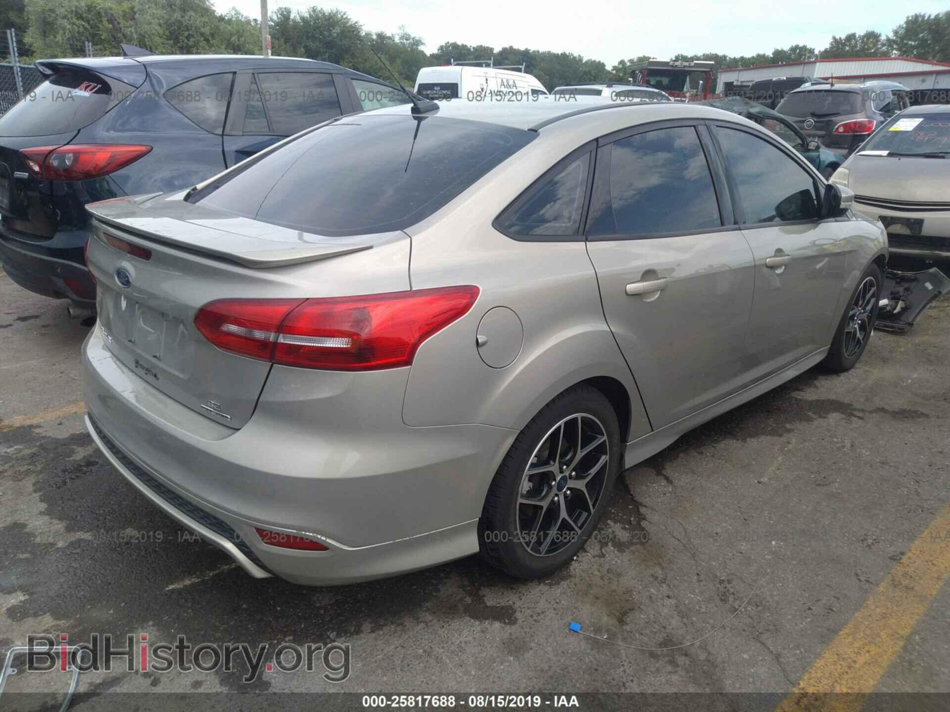 2016 FORD FOCUS - VIN: 1FADP3F21GL245444 - Photo 4