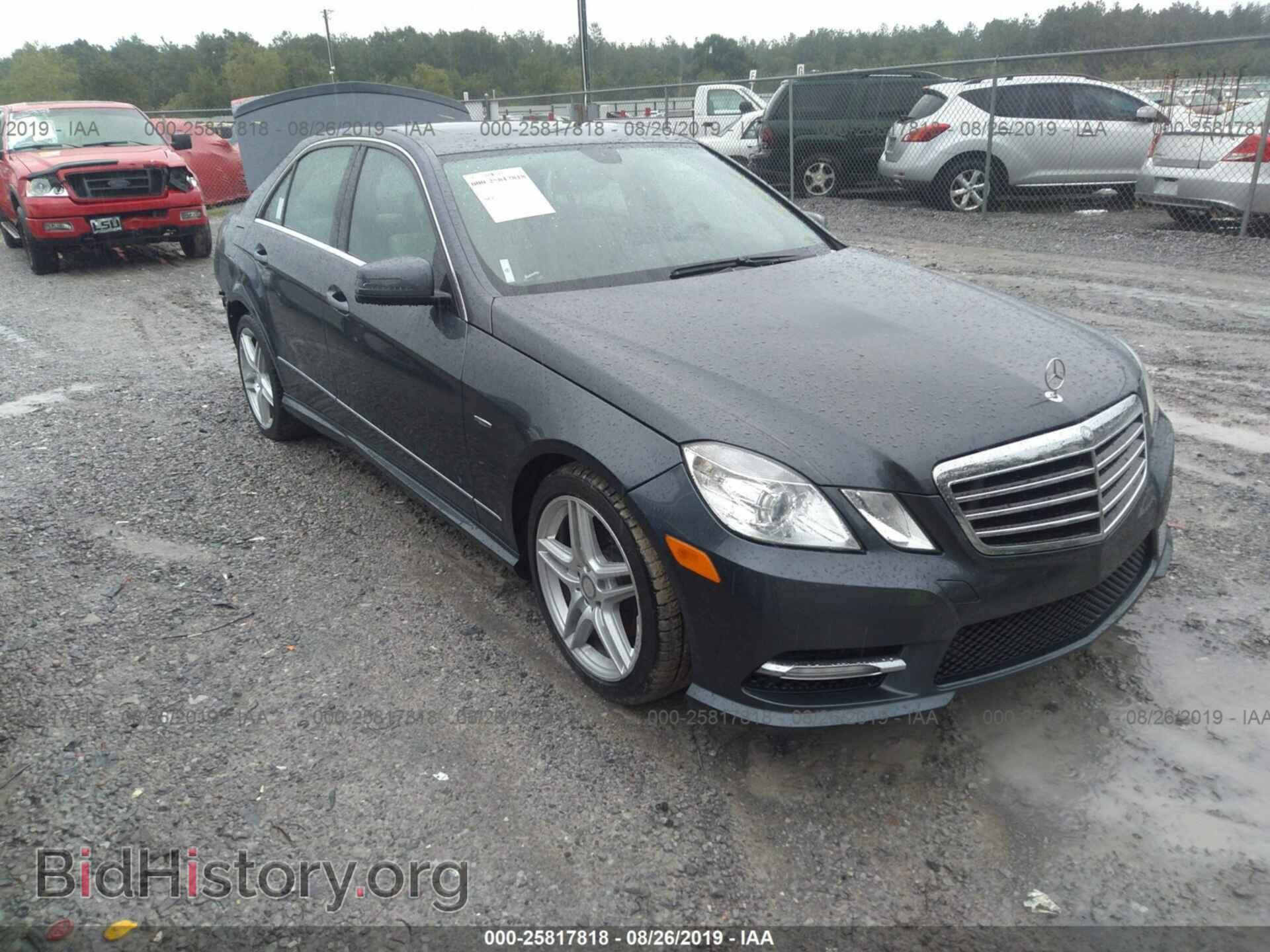 Photo WDDHF5KB3CA656727 - MERCEDES-BENZ E 2012