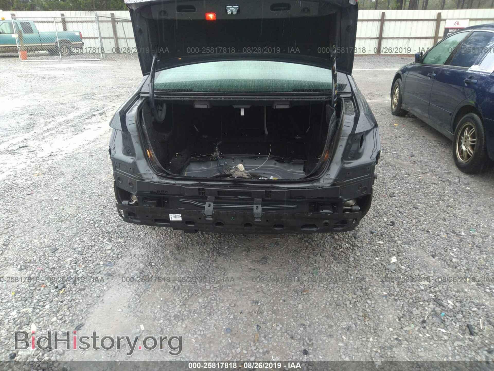 2012 MERCEDES-BENZ E - VIN: WDDHF5KB3CA656727 - Фото 6