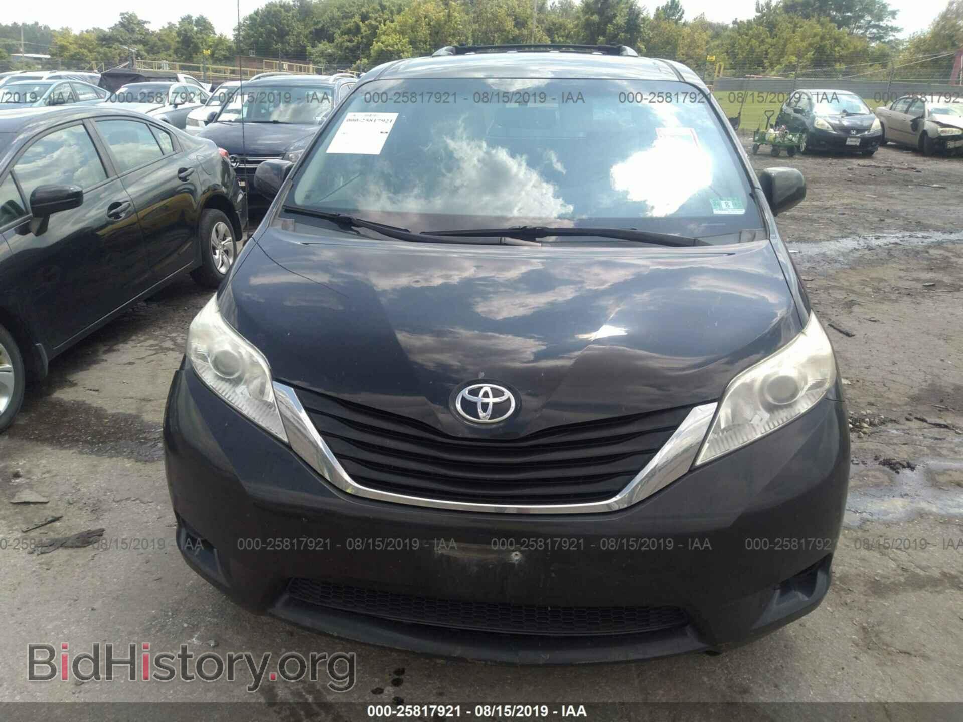 2011 TOYOTA SIENNA - VIN: 5TDKK3DC8BS048788 - Фото 6