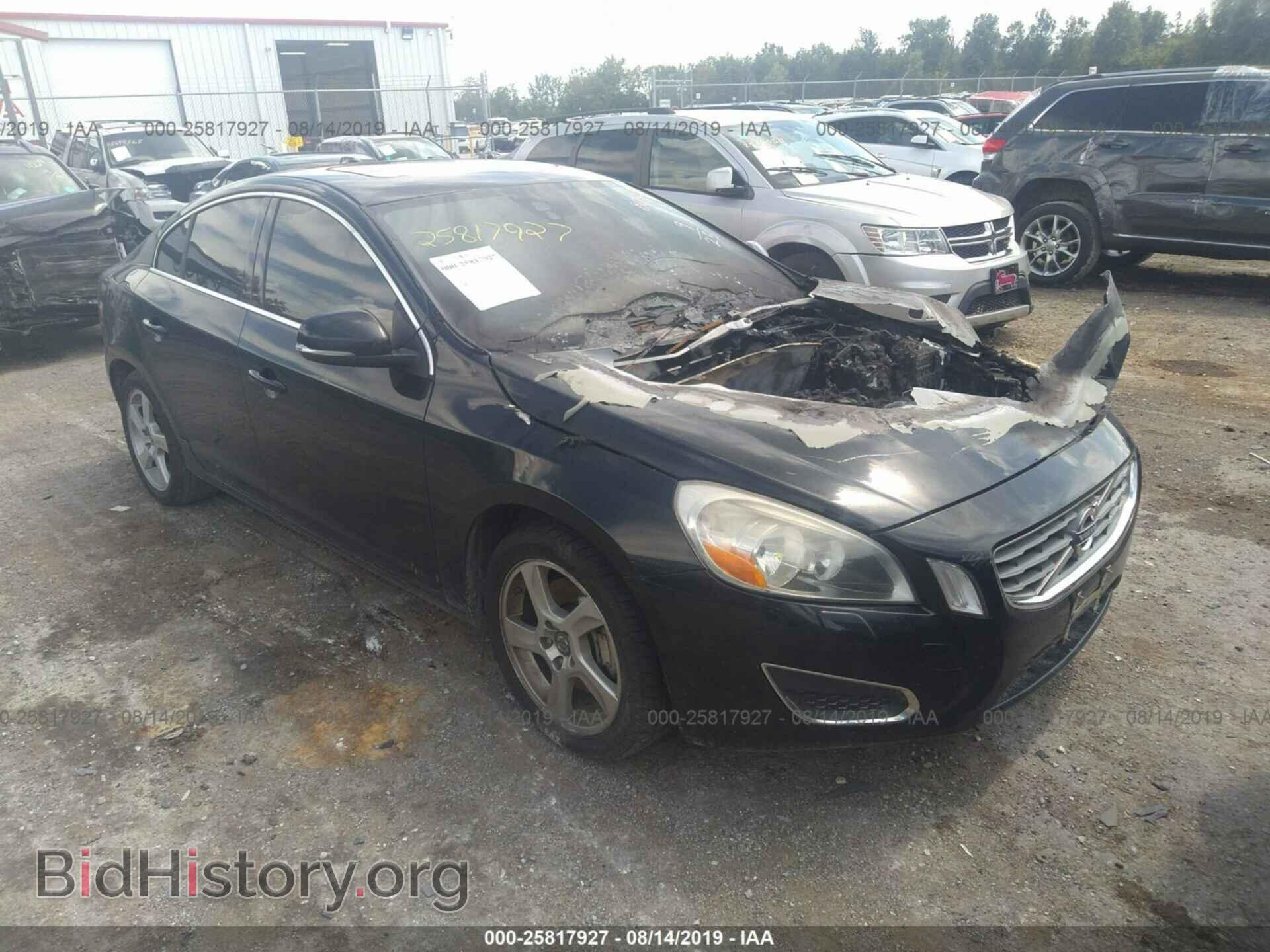 Photo YV1622FSXC2088034 - VOLVO S60 2012