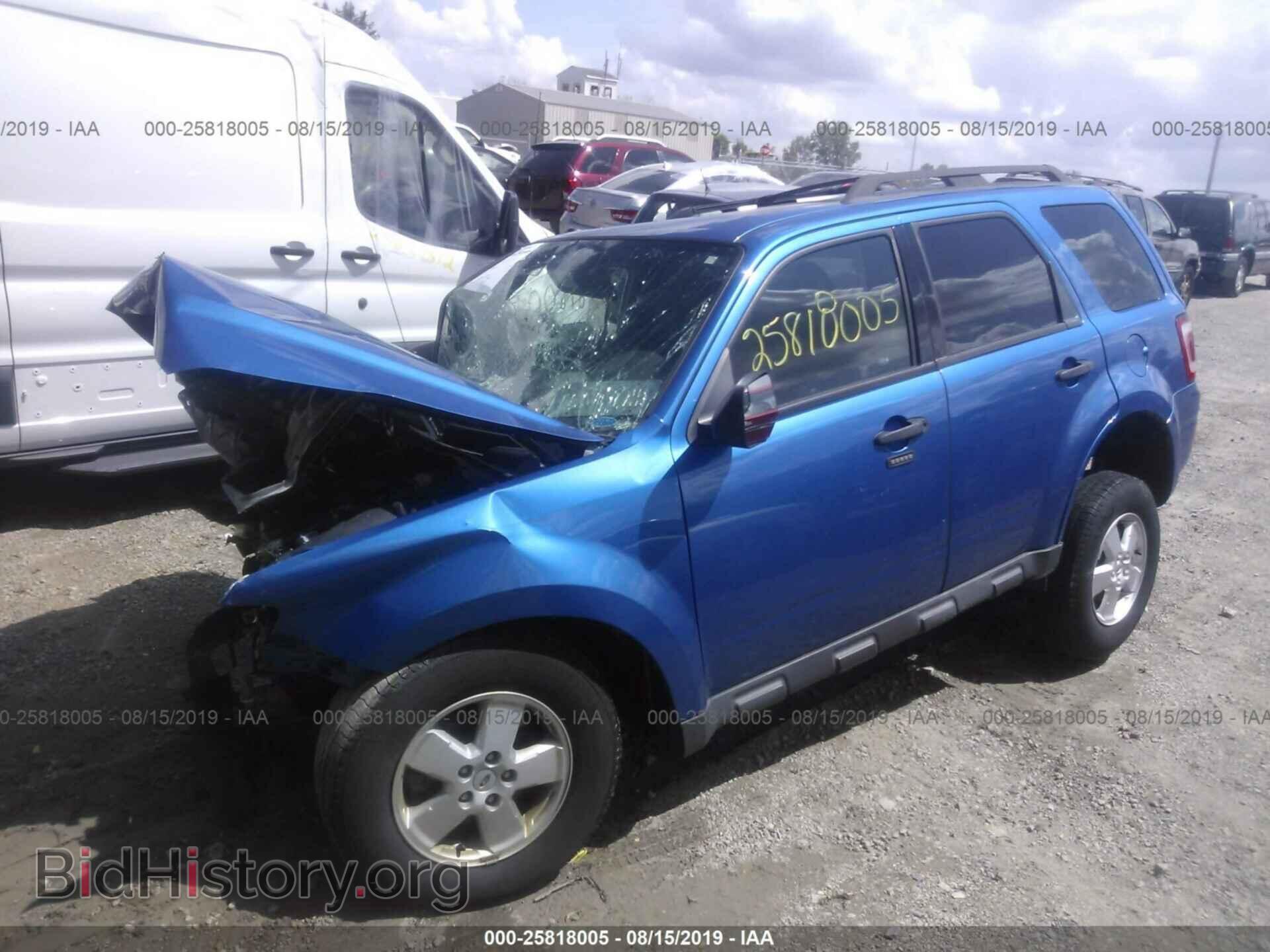 2012 FORD ESCAPE - VIN: 1FMCU0D75CKA74592 - Фото 2