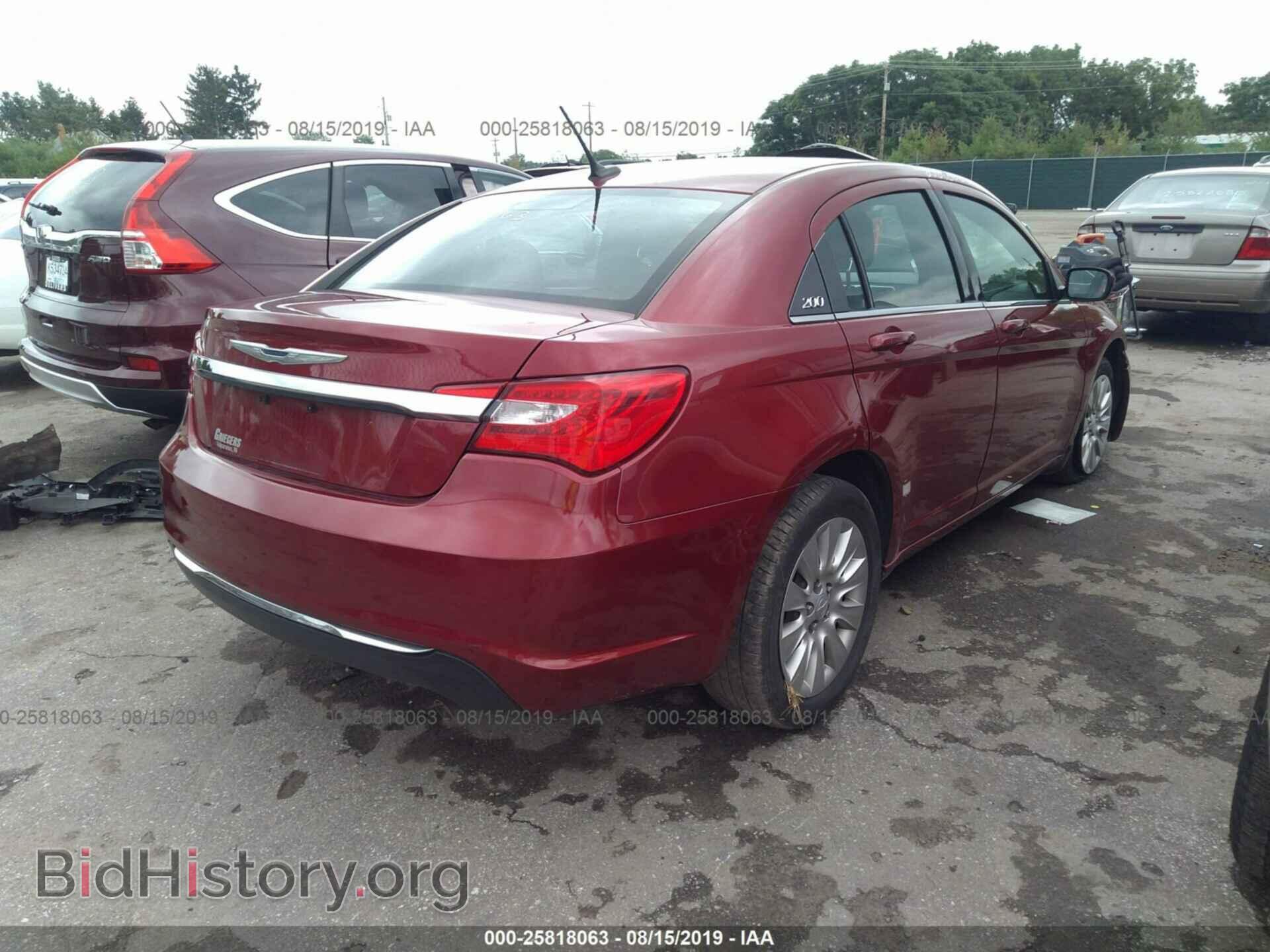 2014 CHRYSLER 200 - VIN: 1C3CCBAB9EN143205 - Photo 4
