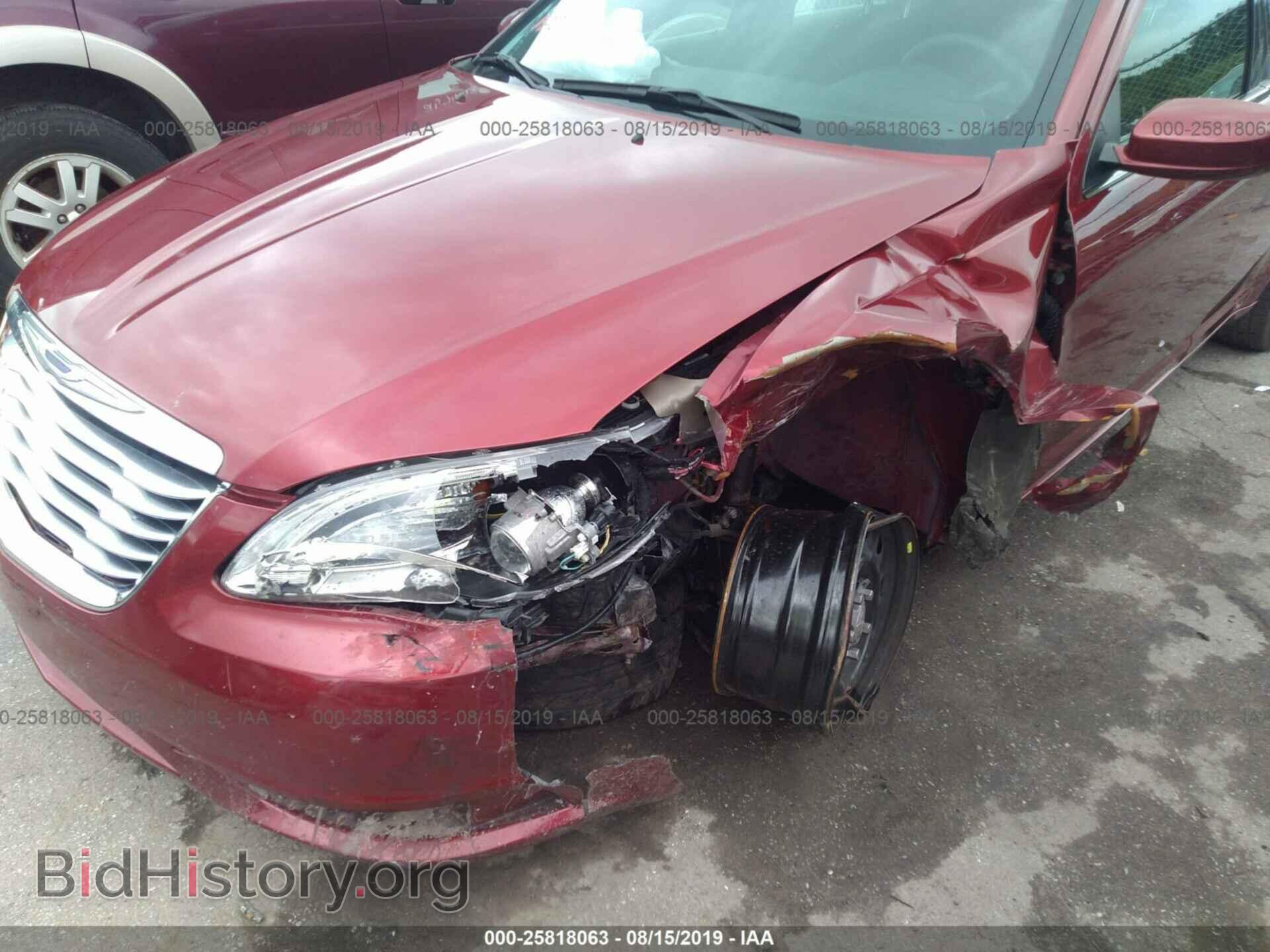 2014 CHRYSLER 200 - VIN: 1C3CCBAB9EN143205 - Photo 6