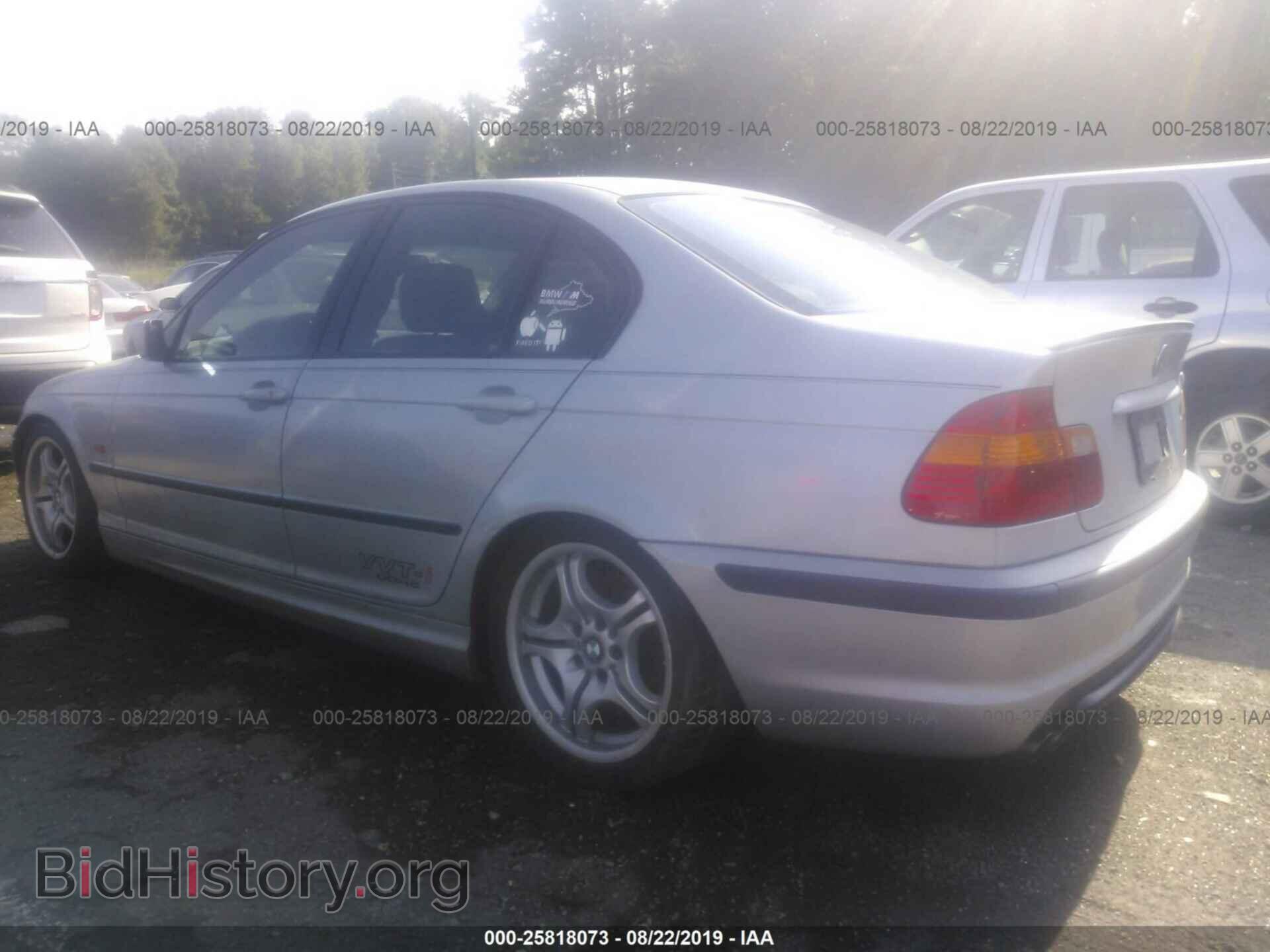 2004 BMW 330 - VIN: WBAEV534X4KM06281 - Фото 3