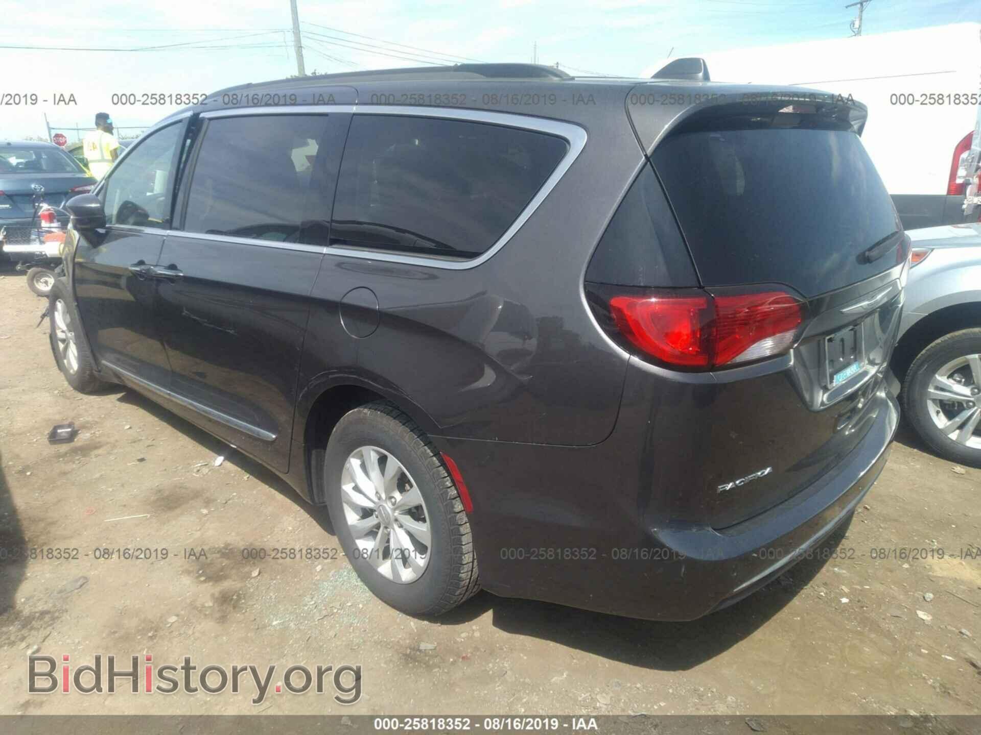 2017 CHRYSLER PACIFICA - VIN: 2C4RC1BG2HR692066 - Фото 3