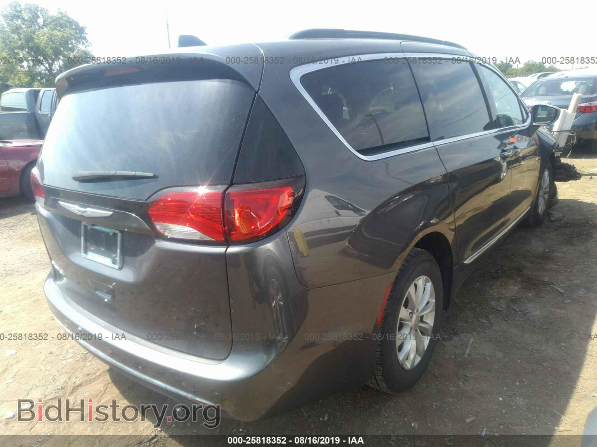 2017 CHRYSLER PACIFICA - VIN: 2C4RC1BG2HR692066 - Фото 4