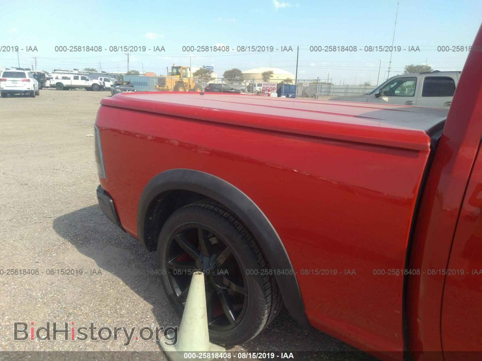2011 DODGE RAM 1500 - VIN: 1D7RB1GP2BS703820 - Фото 6