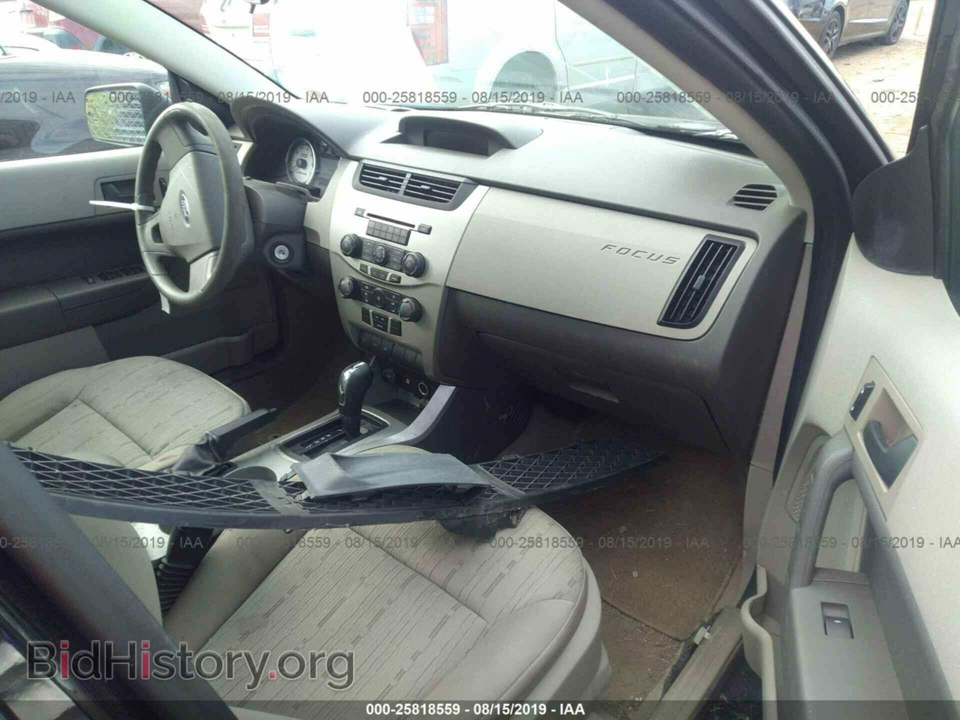 2009 FORD FOCUS - VIN: 1FAHP35NX9W109330 - Фото 5