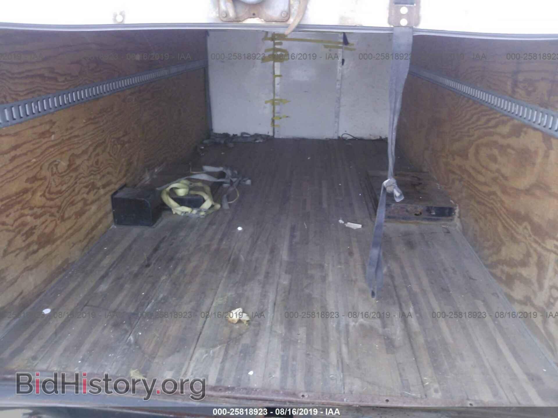 2011 FORD ECONOLINE - VIN: 1FDWE3FL8BDA05744 - Фото 7
