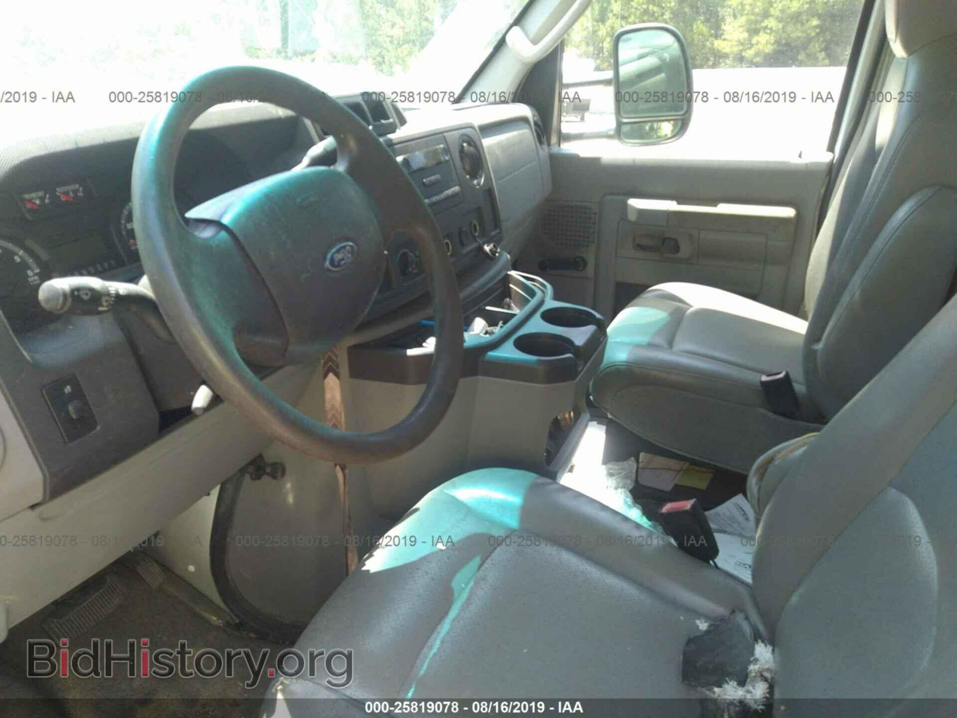 2009 FORD ECONOLINE - VIN: 1FDSE35L69DA65936 - Фото 5