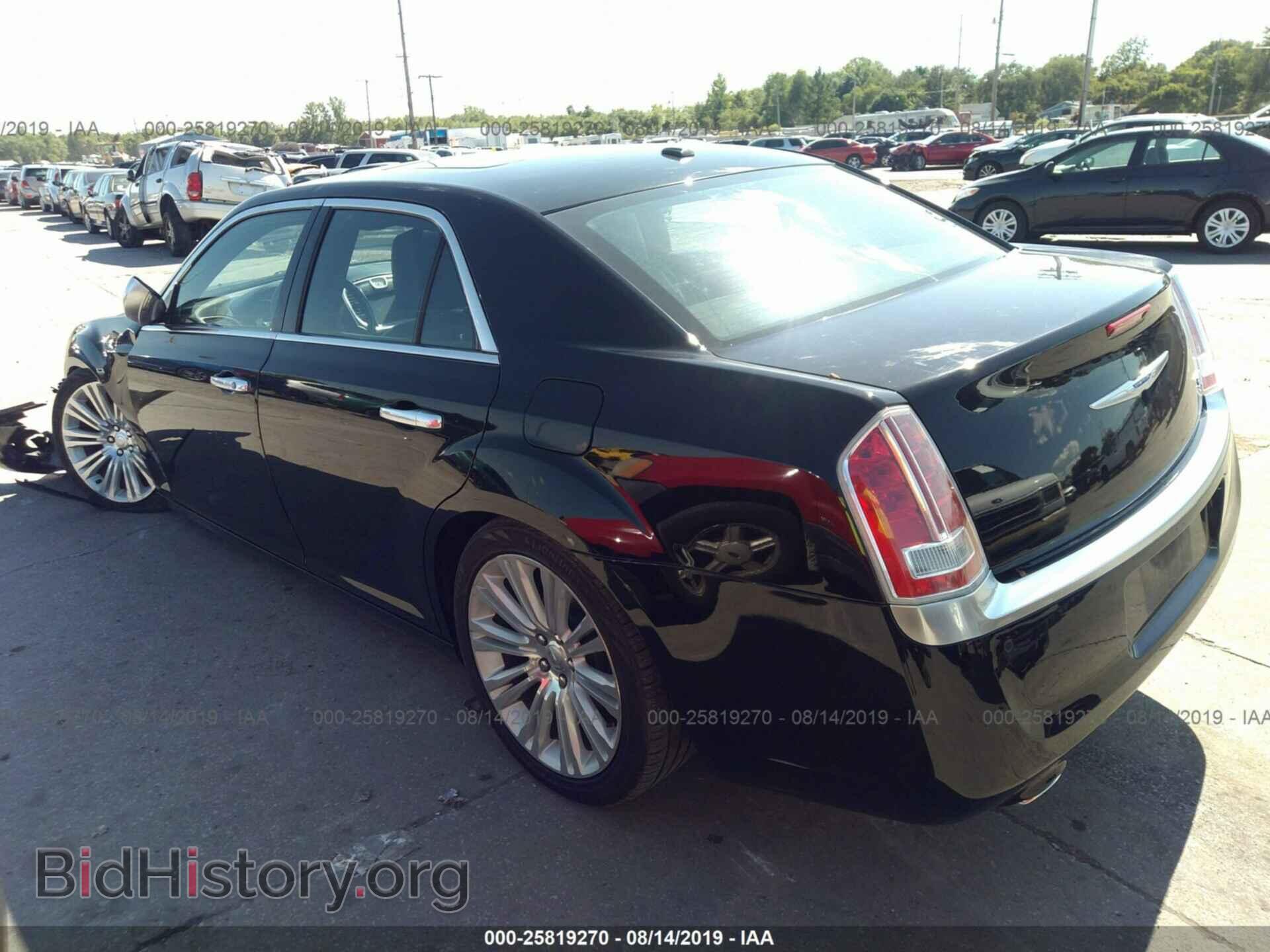 2012 CHRYSLER 300C - VIN: 2C3CCAPT9CH229050 - Фото 3