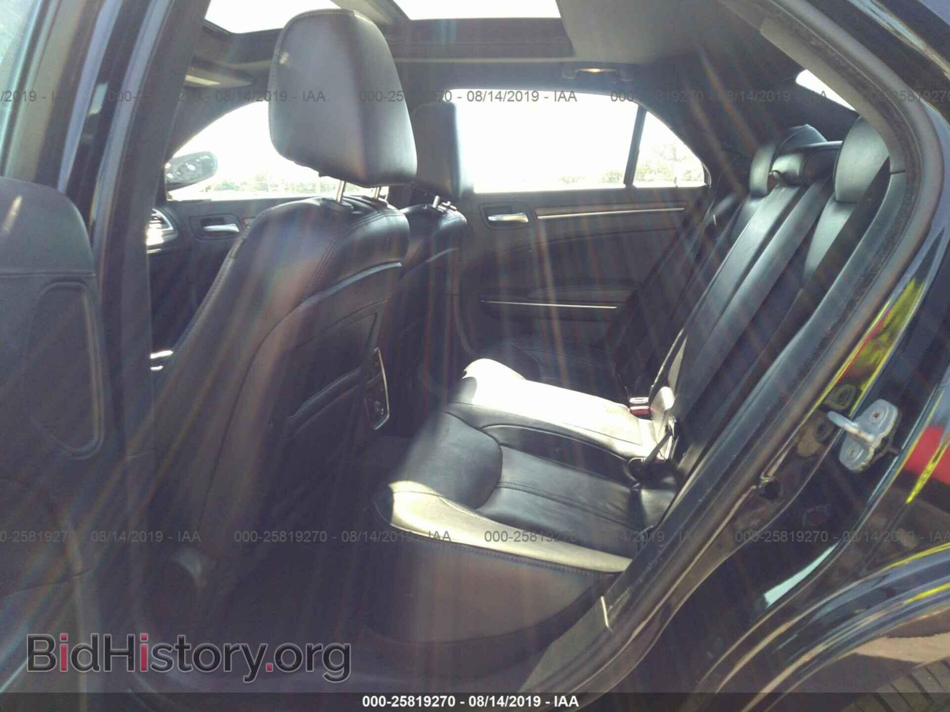 2012 CHRYSLER 300C - VIN: 2C3CCAPT9CH229050 - Фото 8