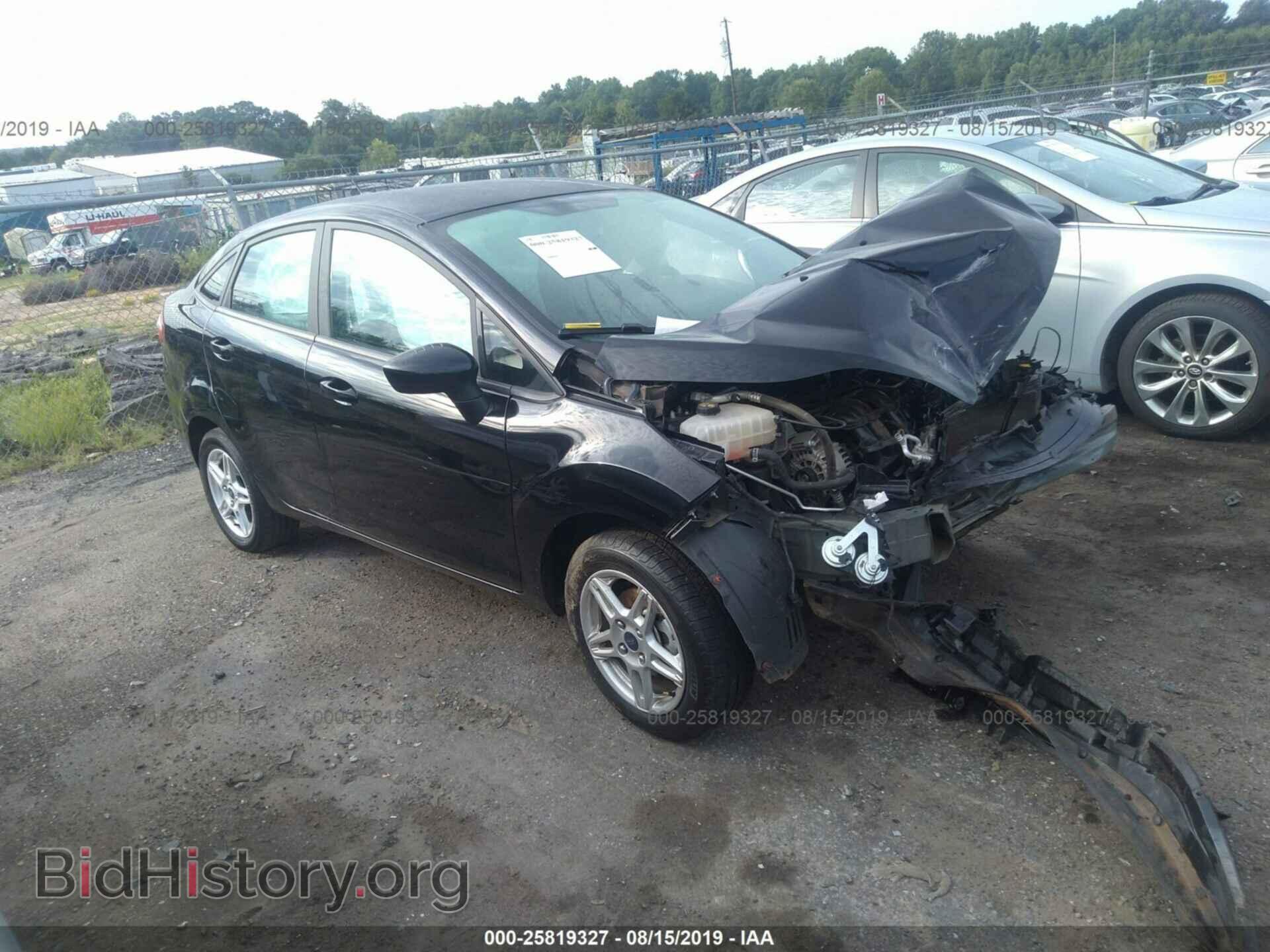 Photo 3FADP4BJ4HM167552 - FORD FIESTA 2017