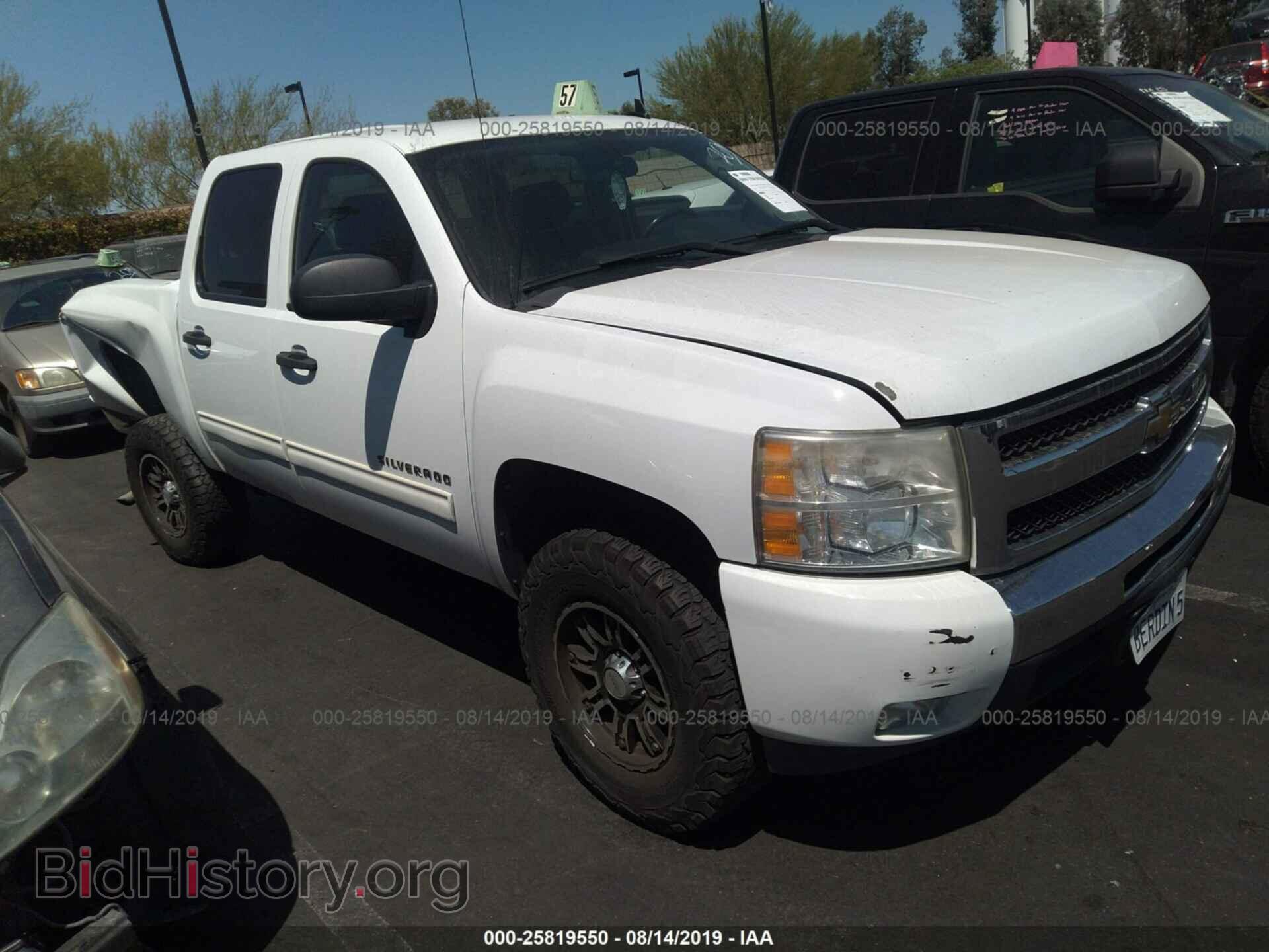 Фотография 3GCPCSE04BG216216 - CHEVROLET SILVERADO 2011