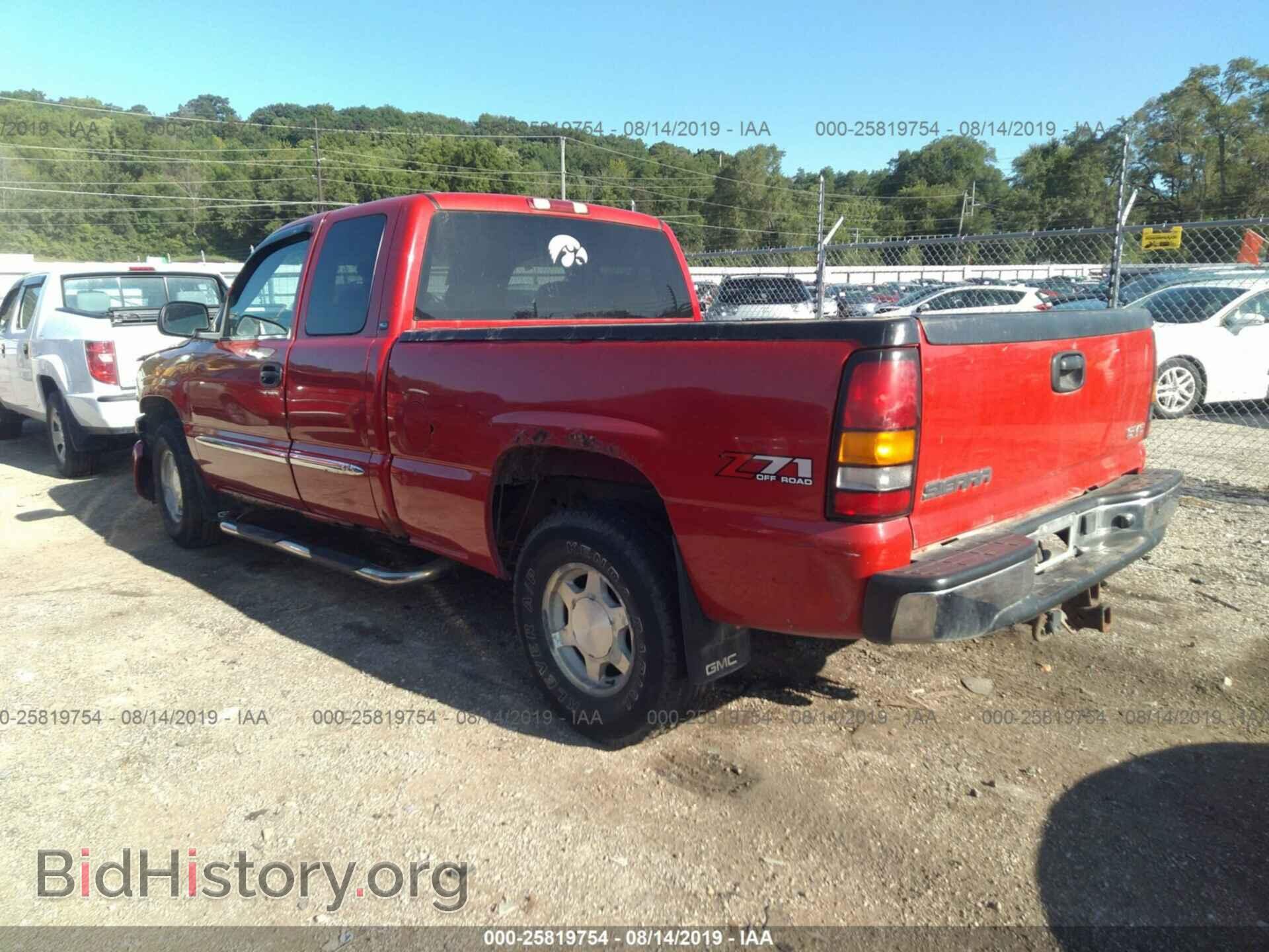 2004 GMC NEW SIERRA - VIN: 1GTEK19T54E304274 - Фото 3